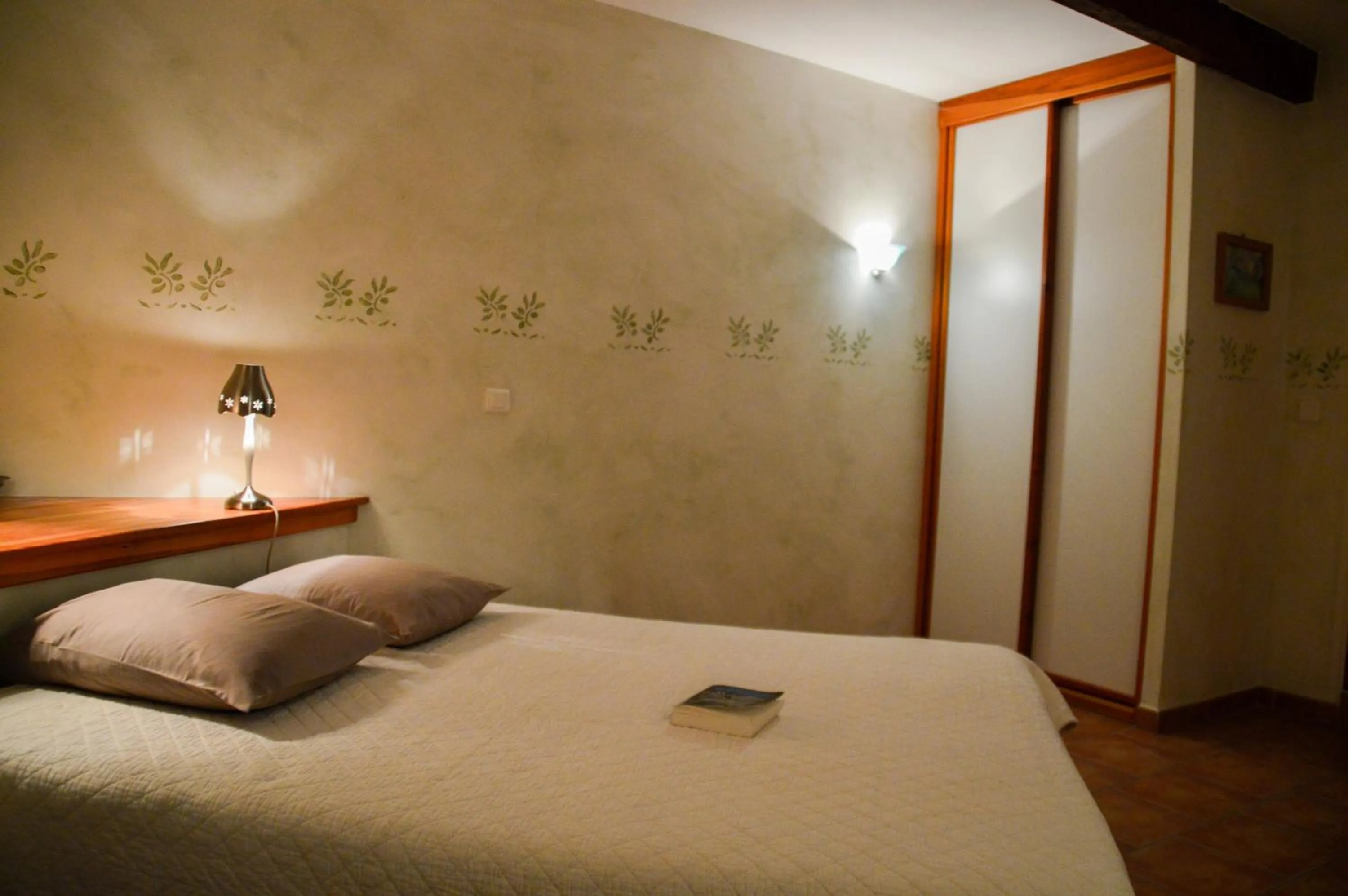 Bedroom, Bed in La Bastide Du Claus - Vitaverde