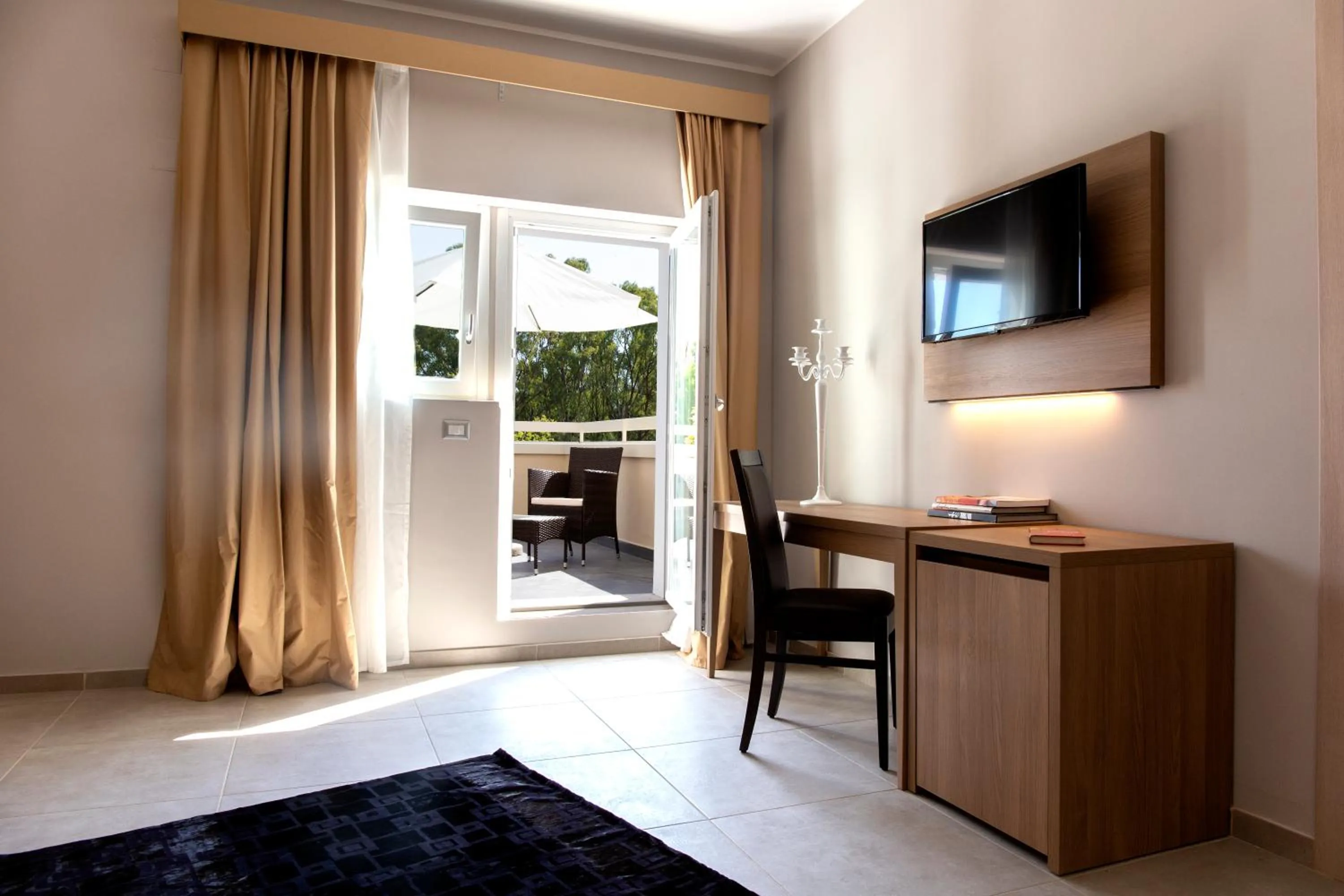 TV and multimedia in Hotel San Vincenzo Resort