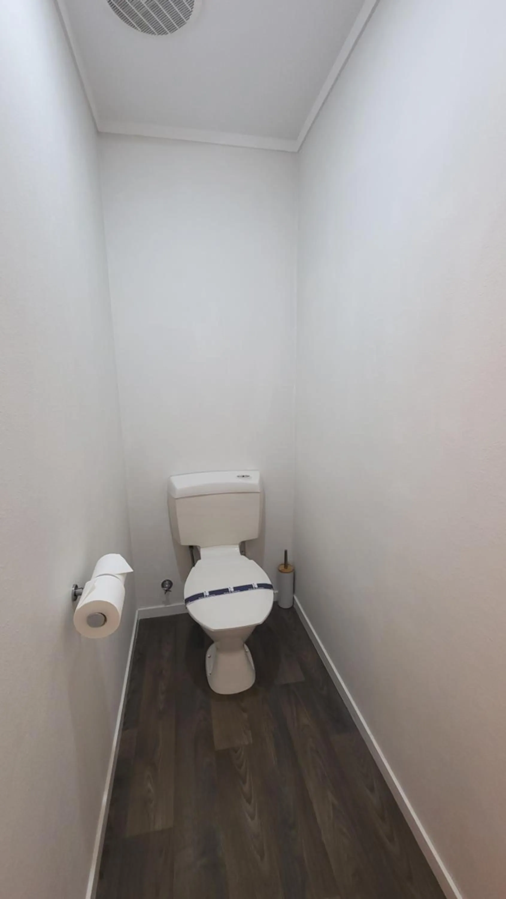 Toilet in Manukau Motor Lodge