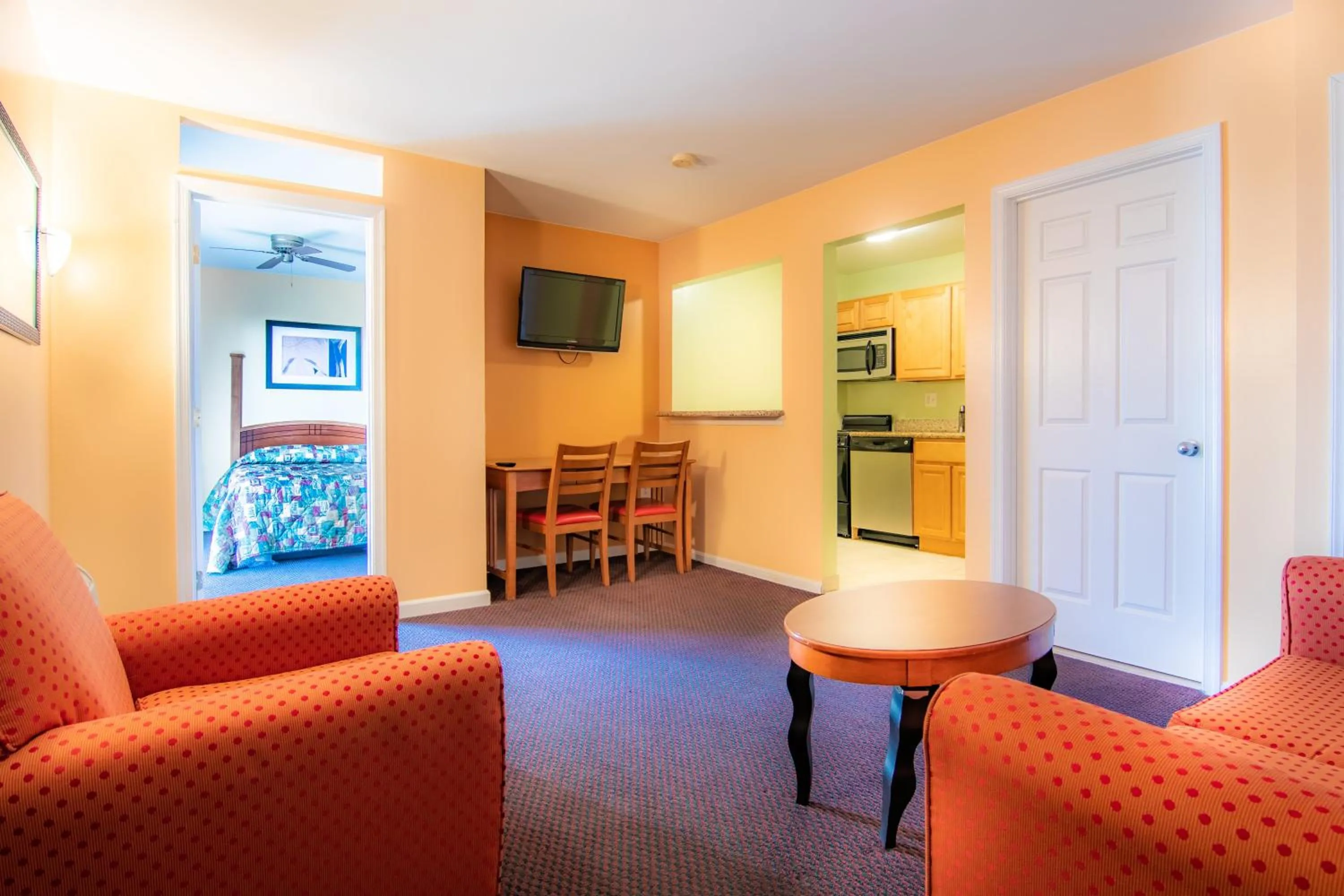 Living room in Master Suites Hotel