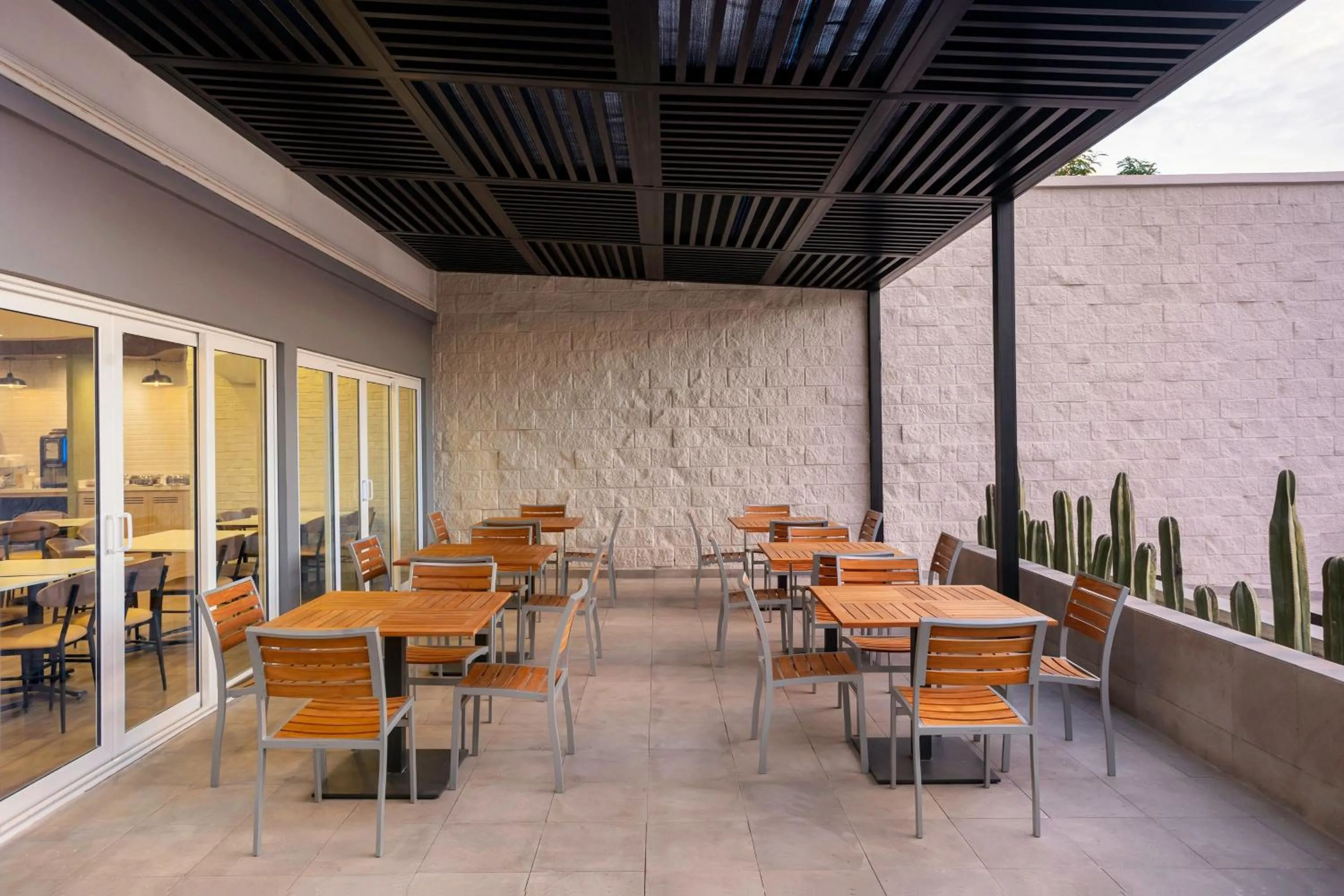 Property building in Fairfield by Marriott Los Cabos
