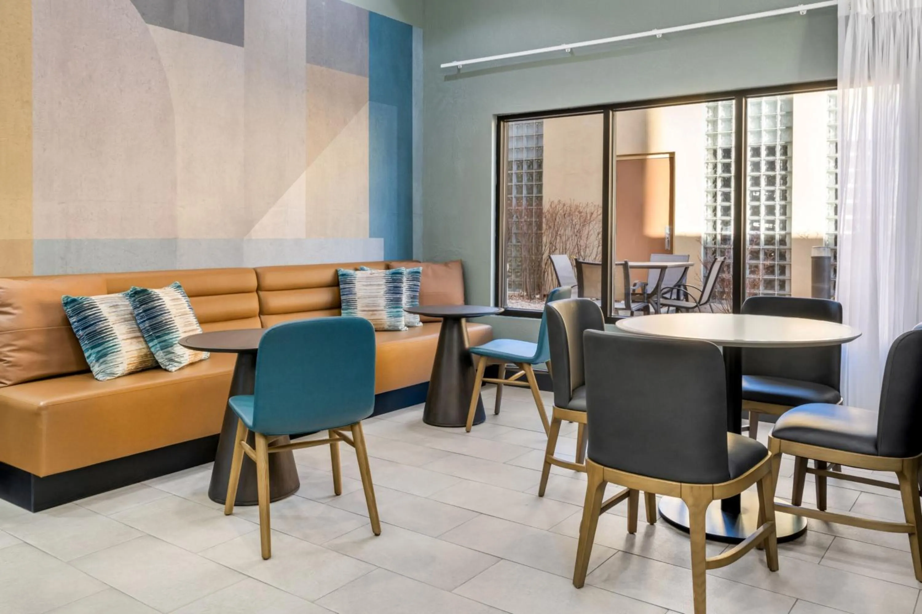 Property building in Holiday Inn Rock Springs by IHG