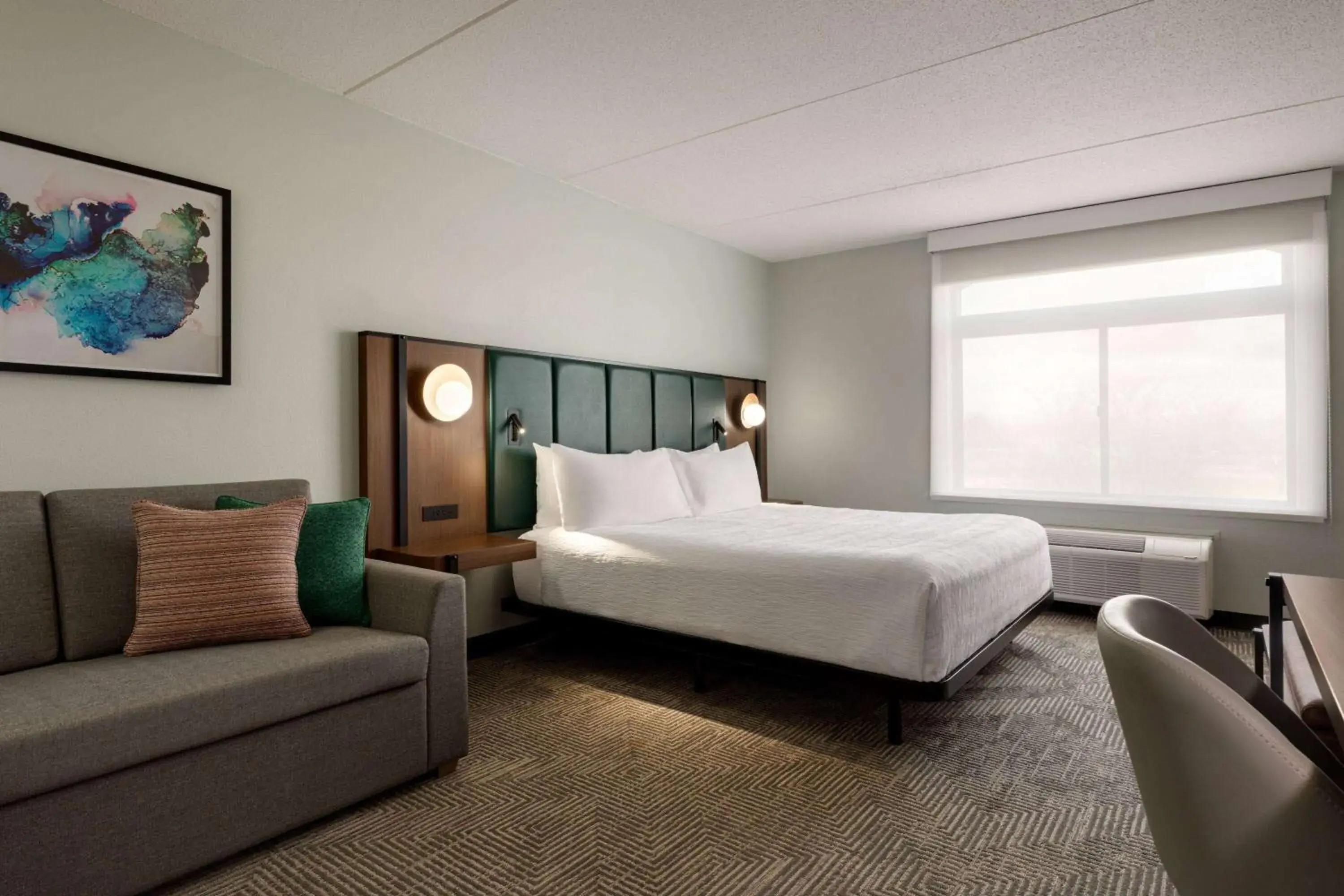 Photo of the whole room, Bed in Wingate by Wyndham Green Bay Photo of the whole room, Bed in Wingate by Wyndham Green Bay