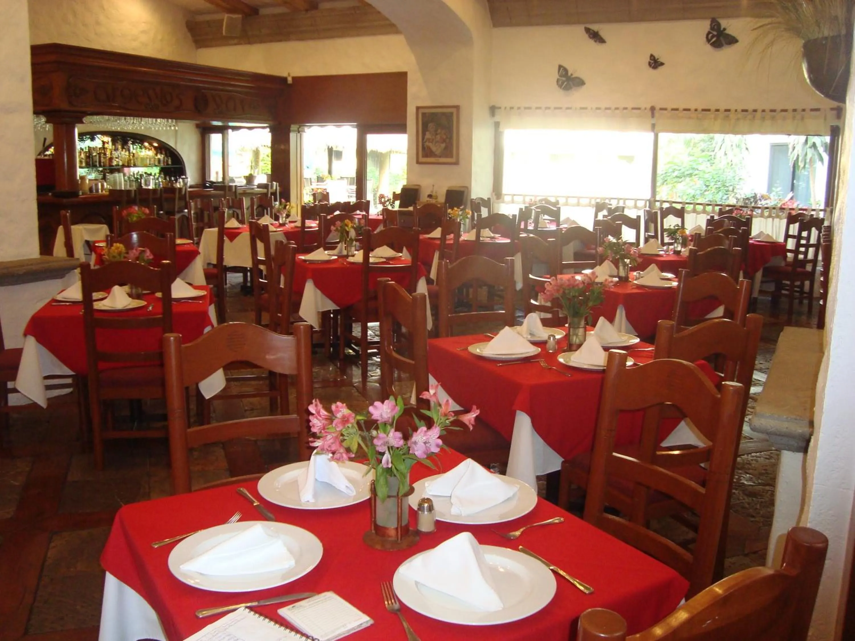 Restaurant/places to eat in Hotel Argento