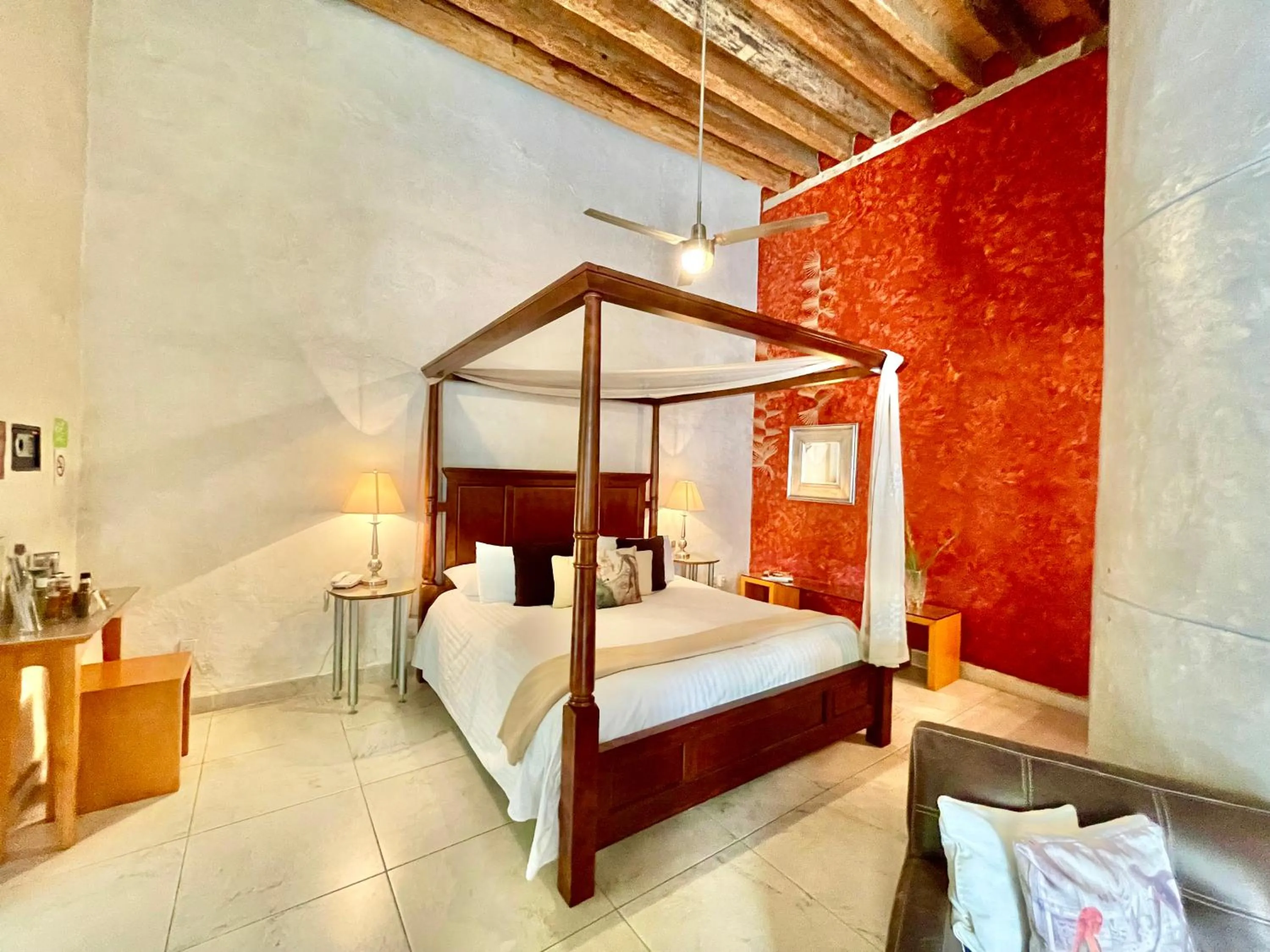 Bed in El Sueño Hotel & Spa