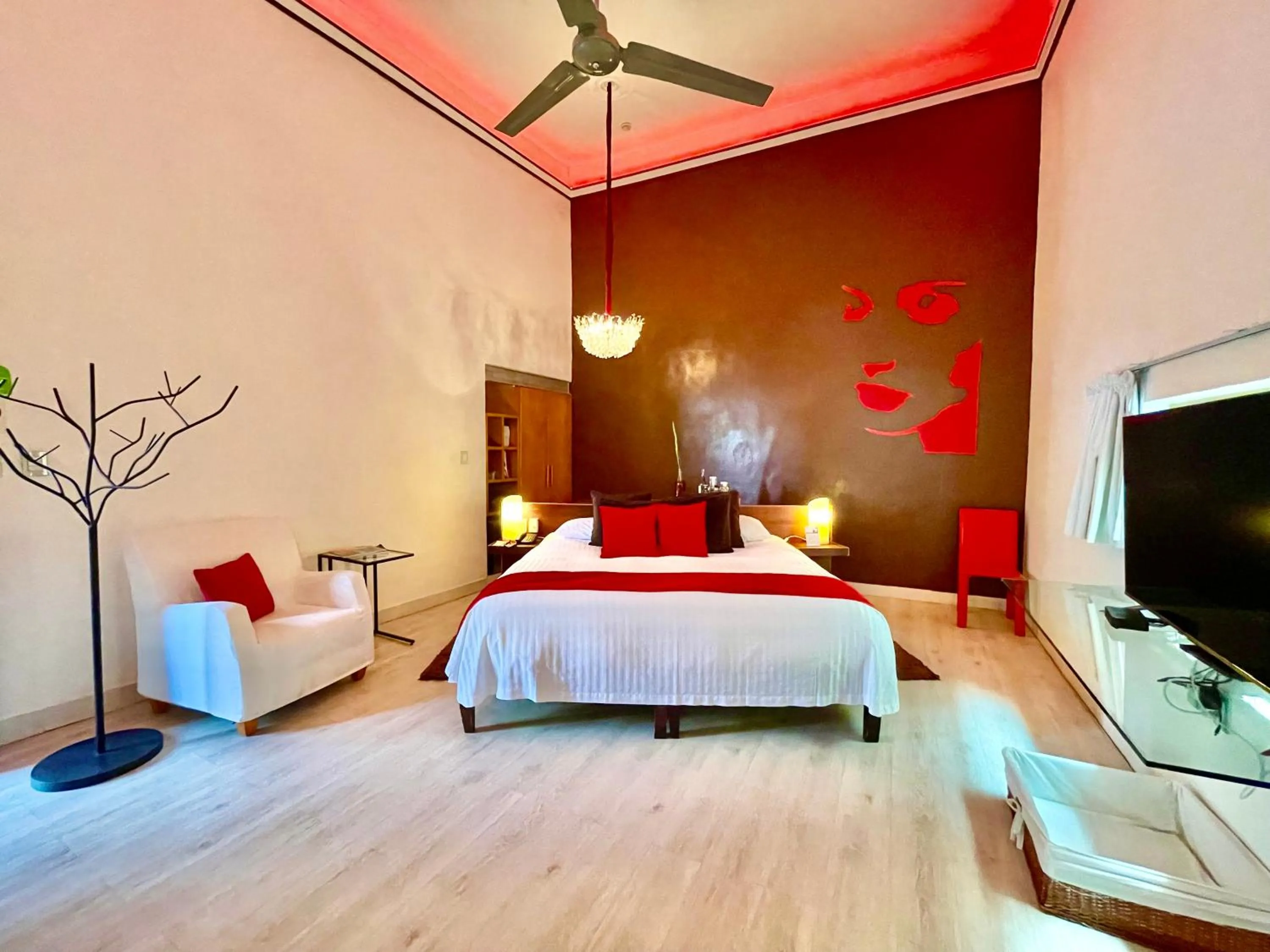 Bed in El Sueño Hotel & Spa