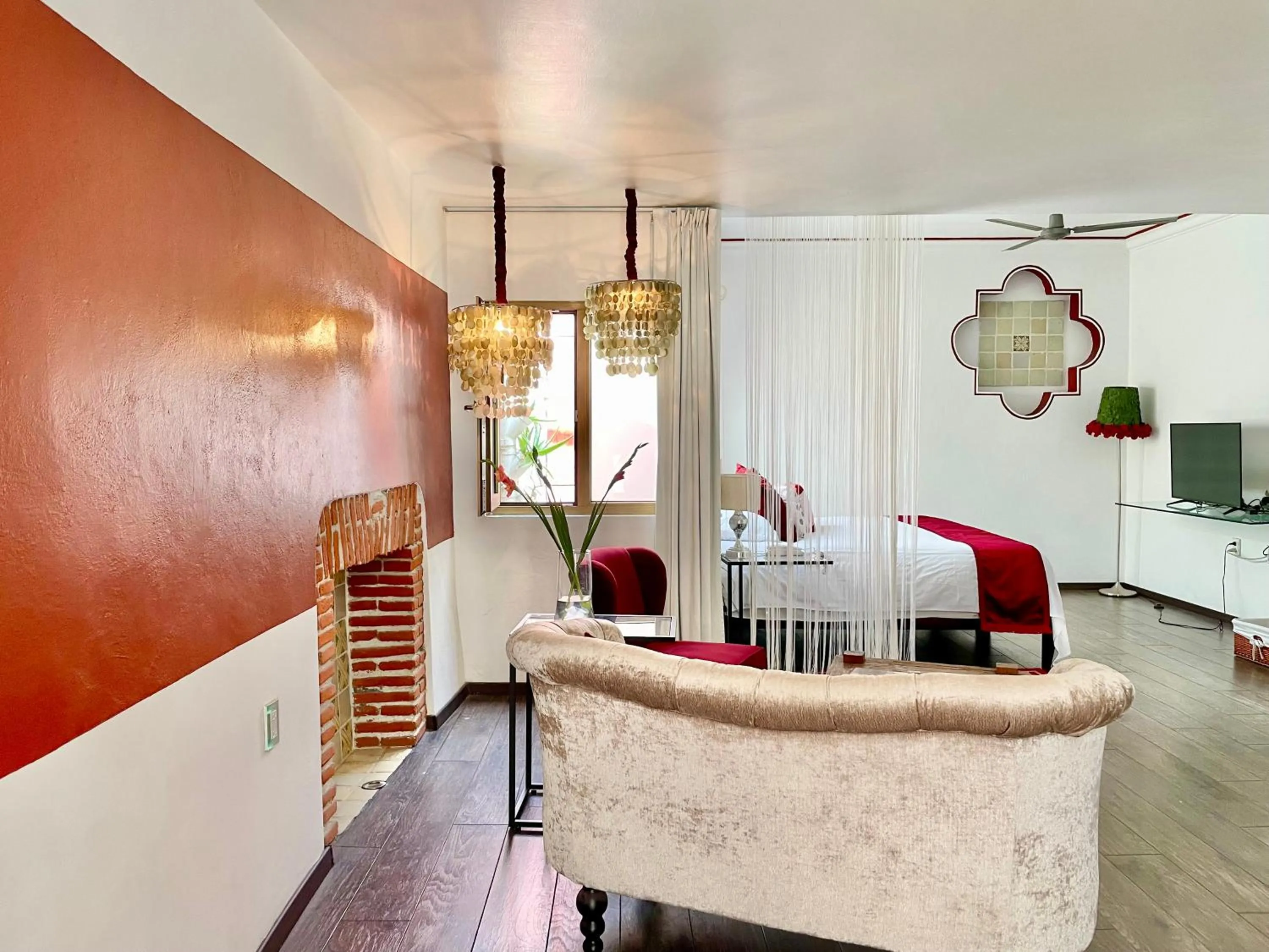 Living room in El Sueño Hotel & Spa