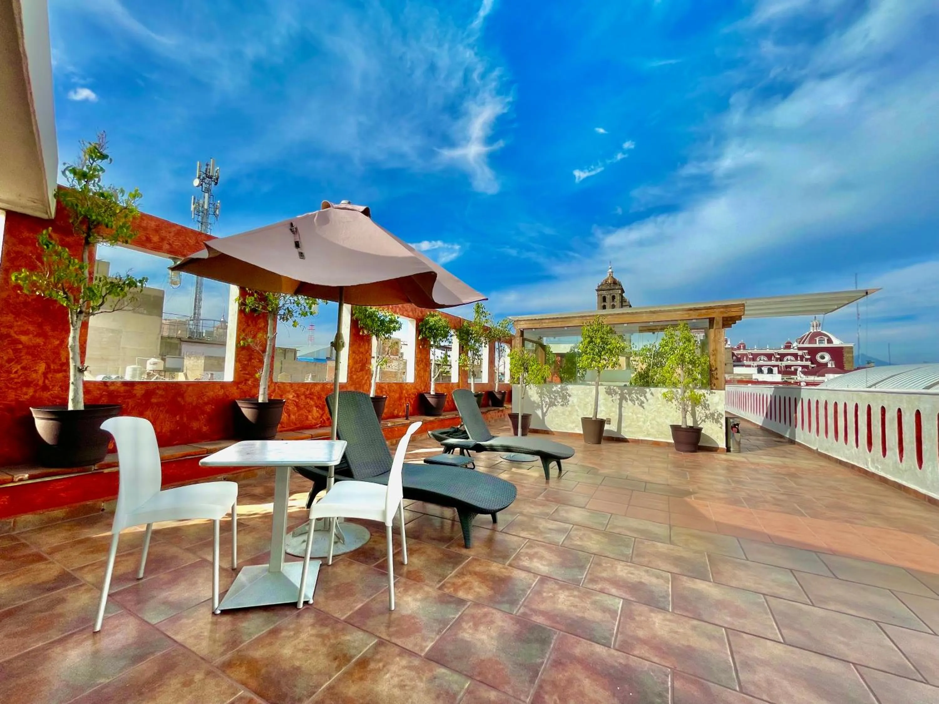 Patio in El Sueño Hotel & Spa