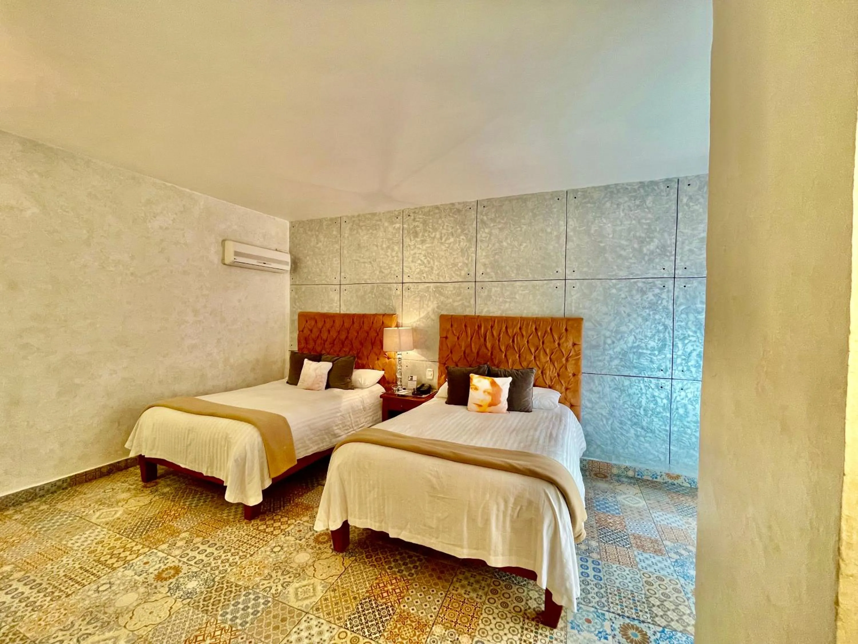 Bed in El Sueño Hotel & Spa