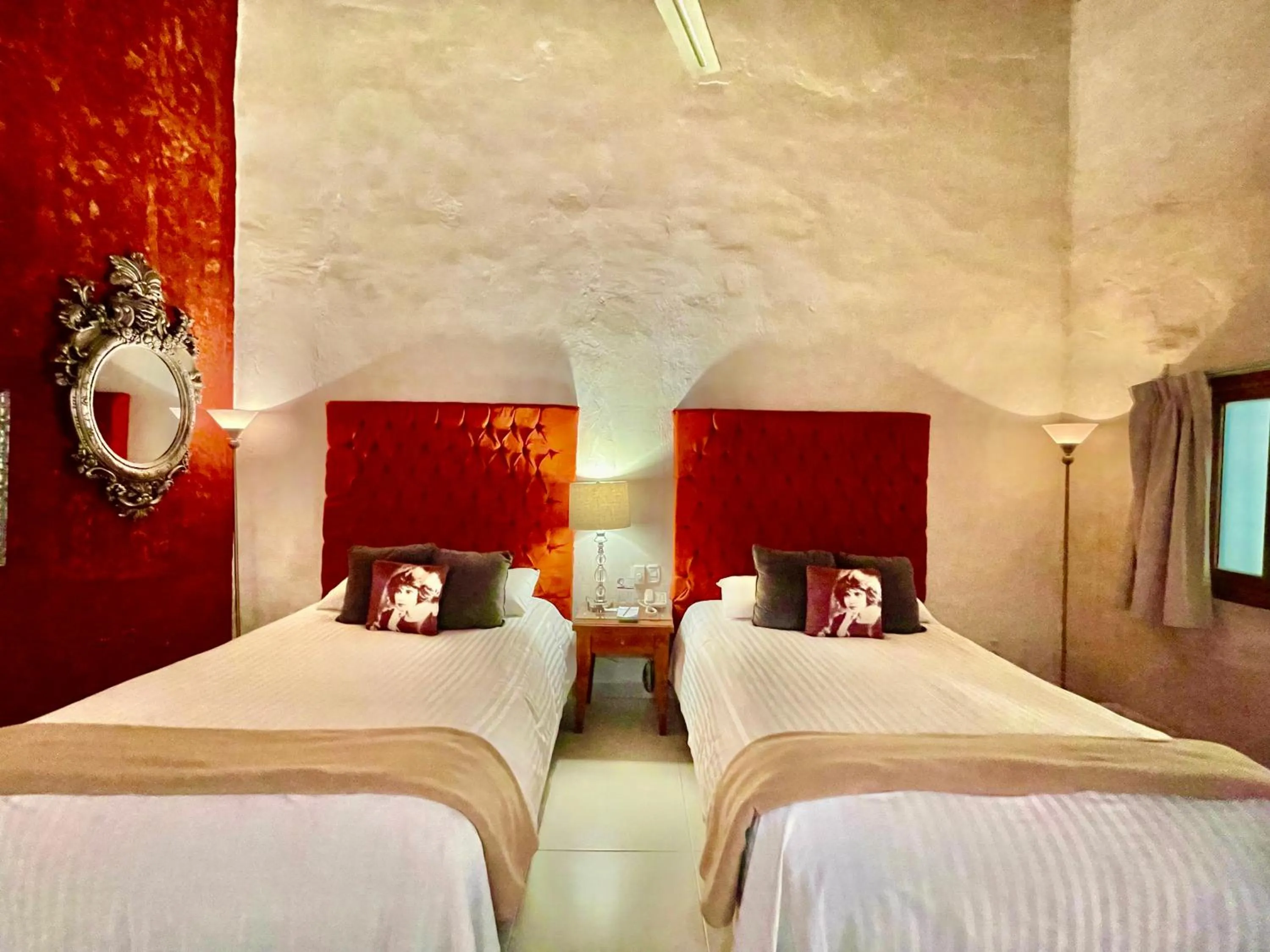 Bed in El Sueño Hotel & Spa