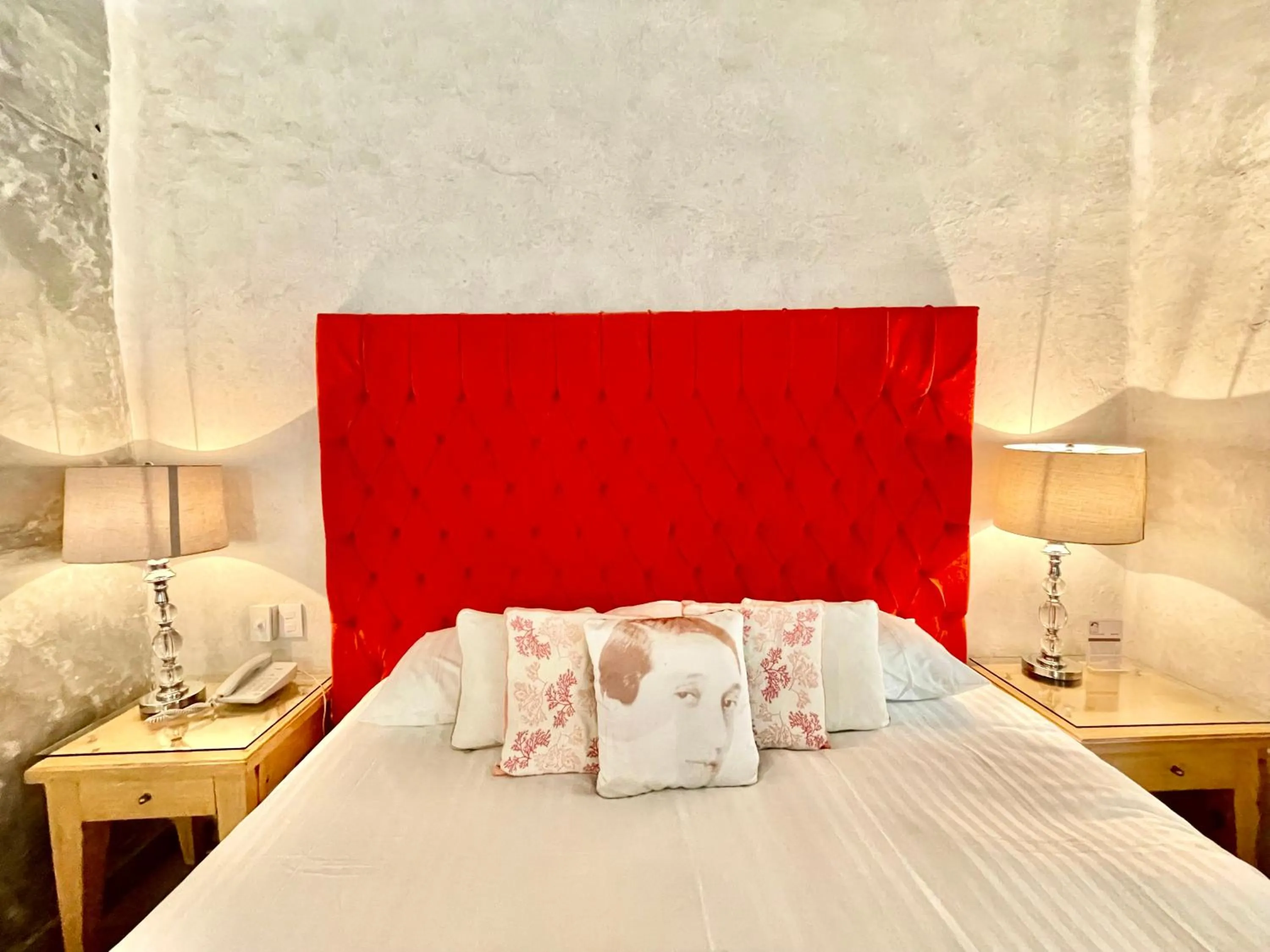 Bed in El Sueño Hotel & Spa