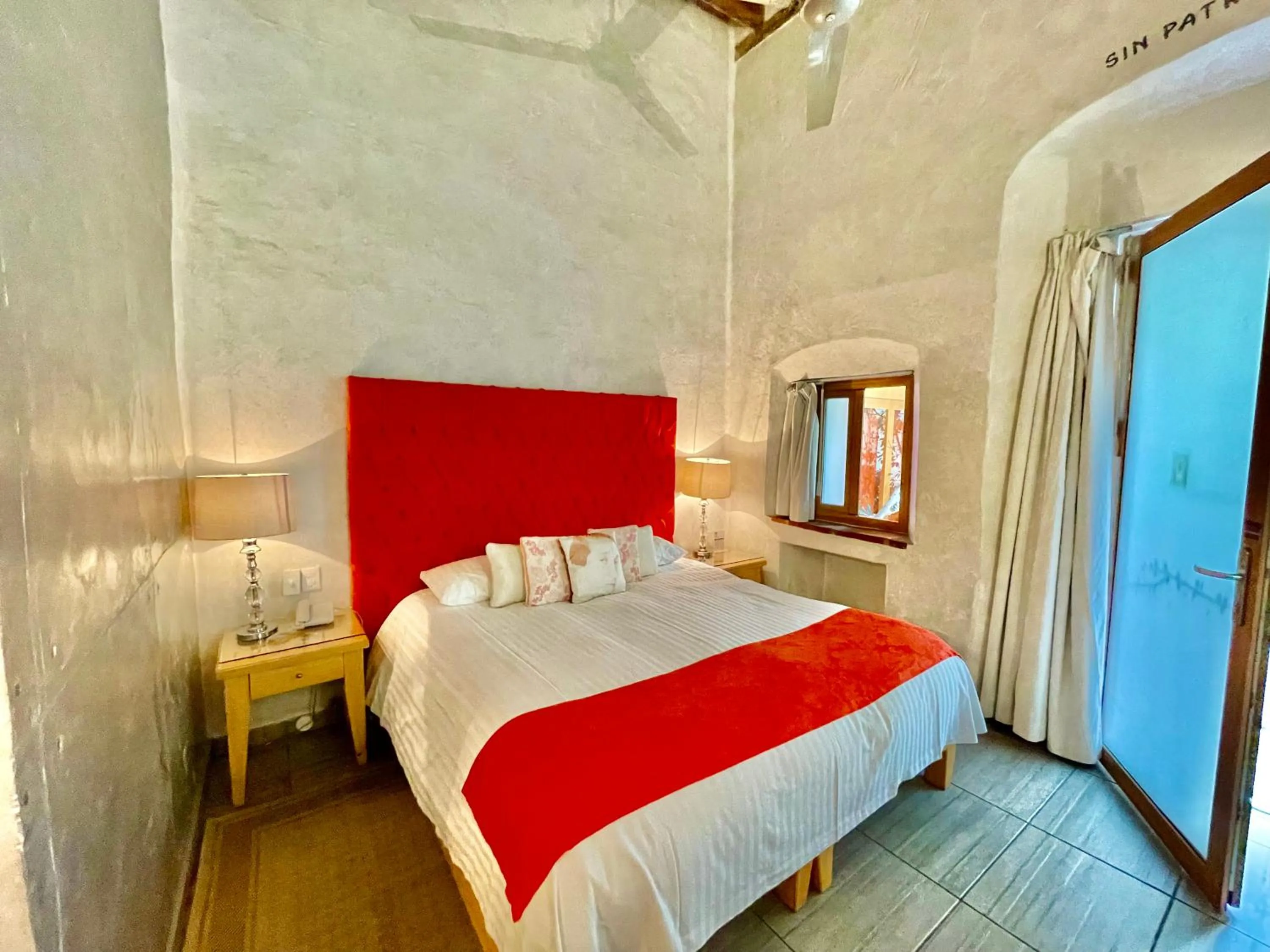 Bed in El Sueño Hotel & Spa