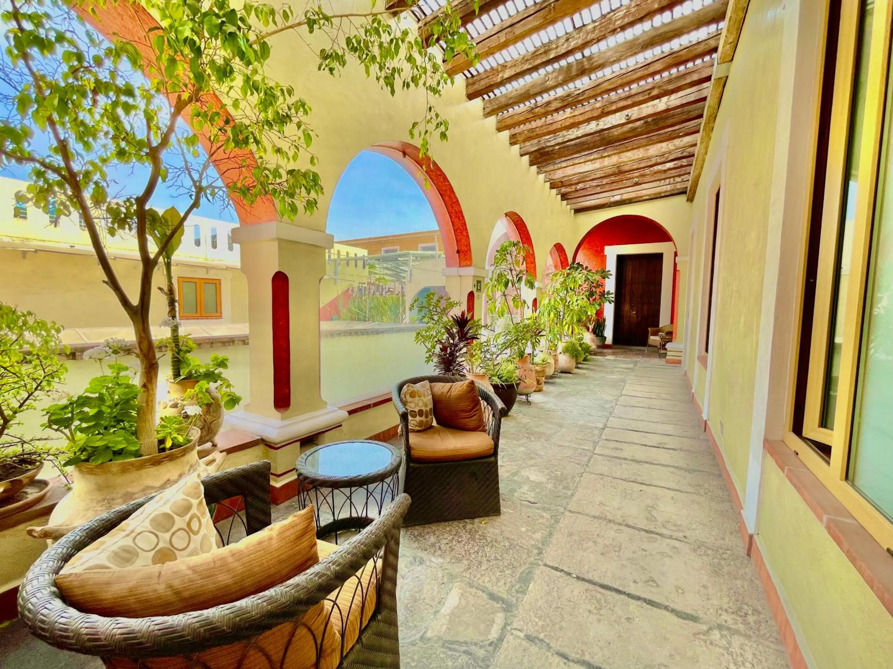 Patio in El Sueño Hotel & Spa