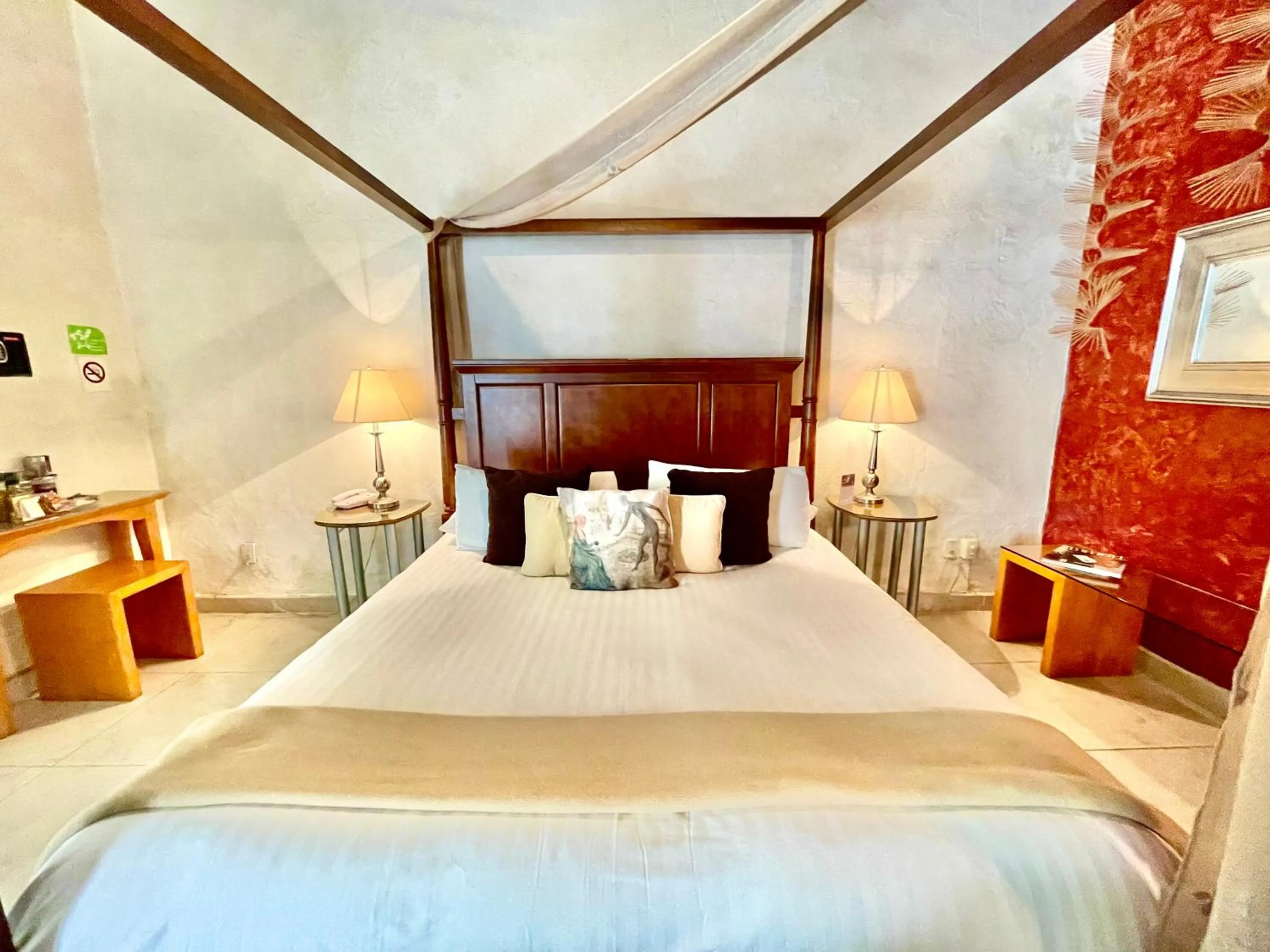 Bed in El Sueño Hotel & Spa