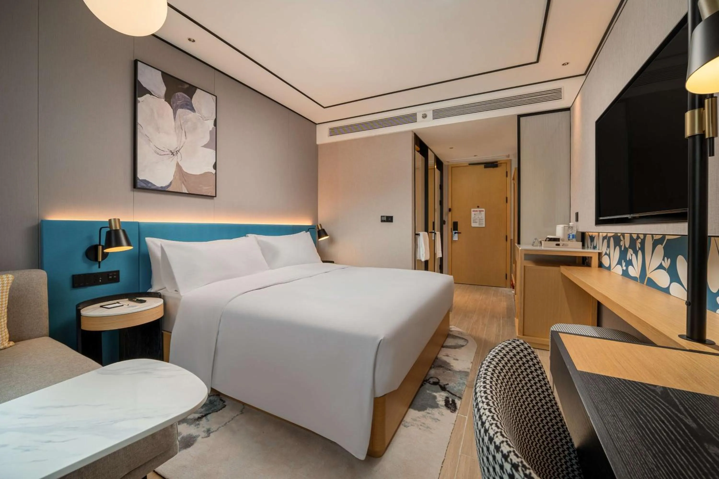 Bed in Hilton Garden Inn Shanghai Caoyang