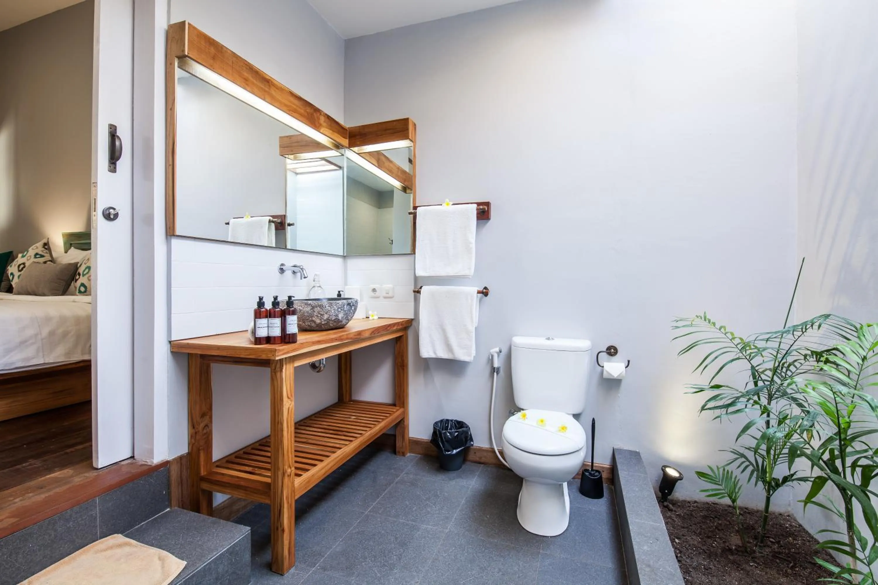 Bathroom in Manta Dive Gili Trawangan Resort