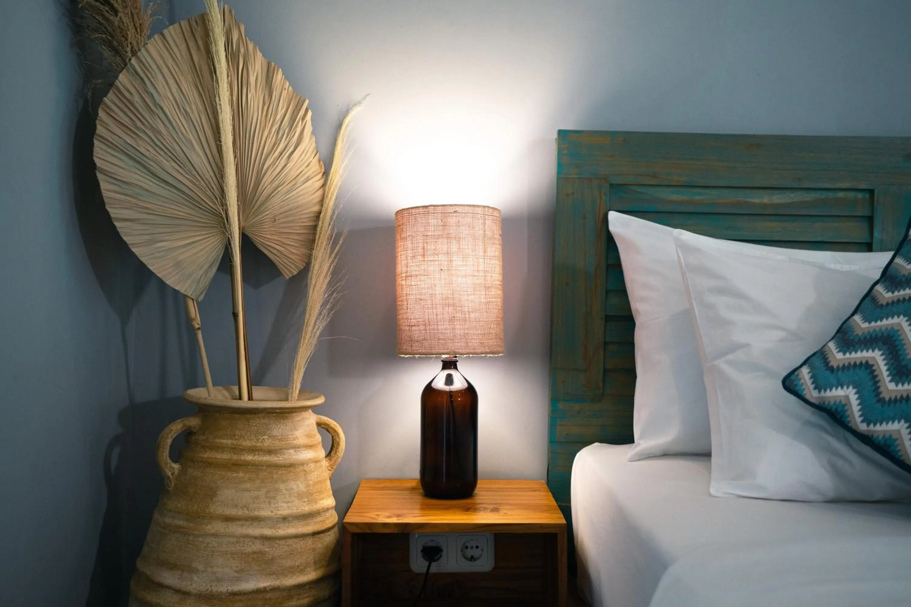 Decorative detail, Bed in Manta Dive Gili Trawangan Resort