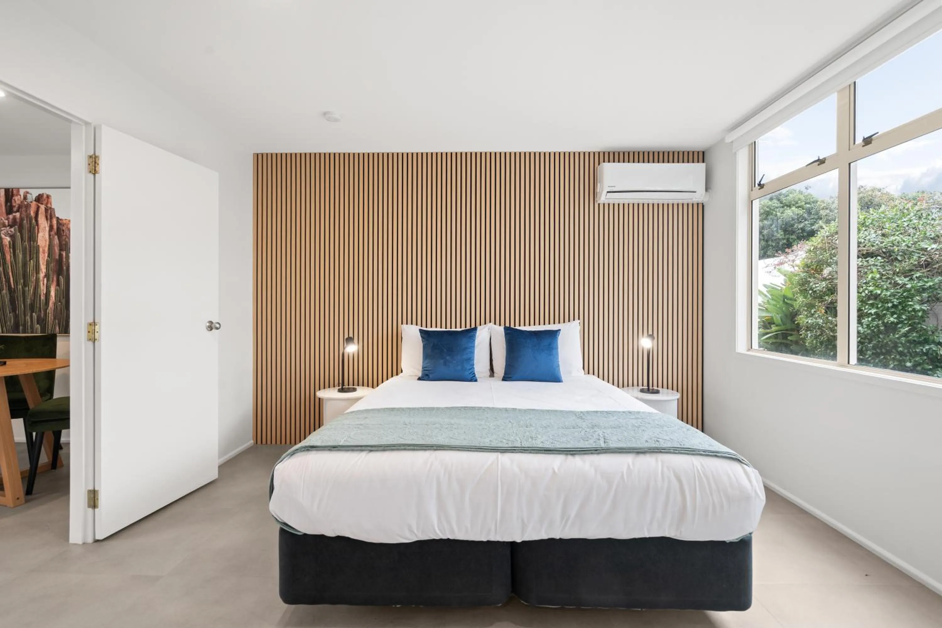 Bed in Pacific Motor Inn