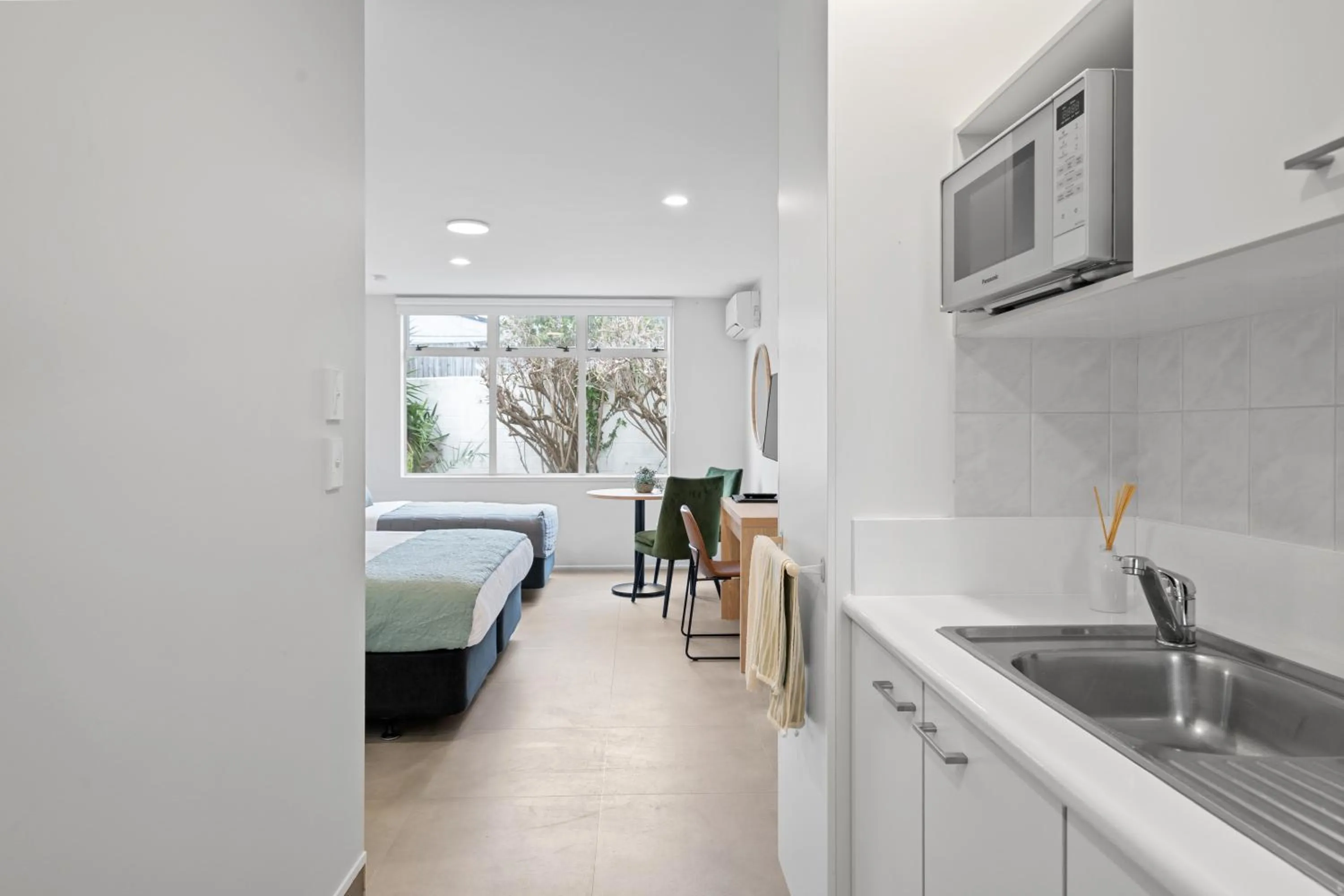 Bed in Pacific Motor Inn