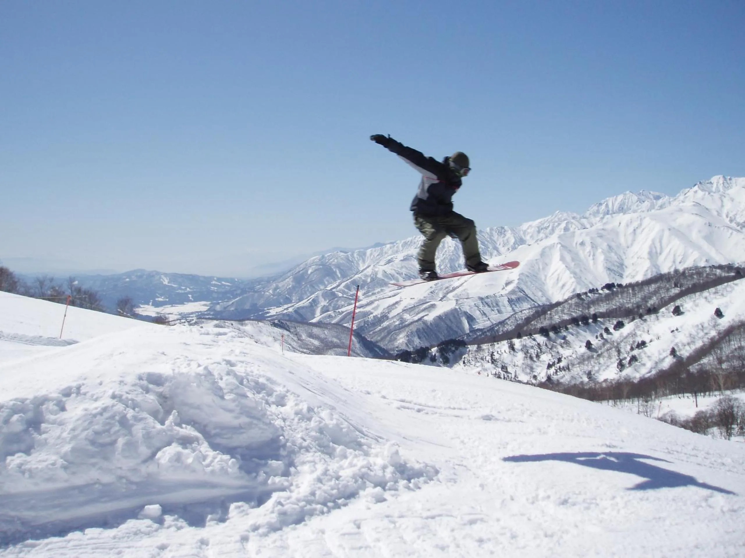 Skiing in Hotel Sunplaza Tsugaike