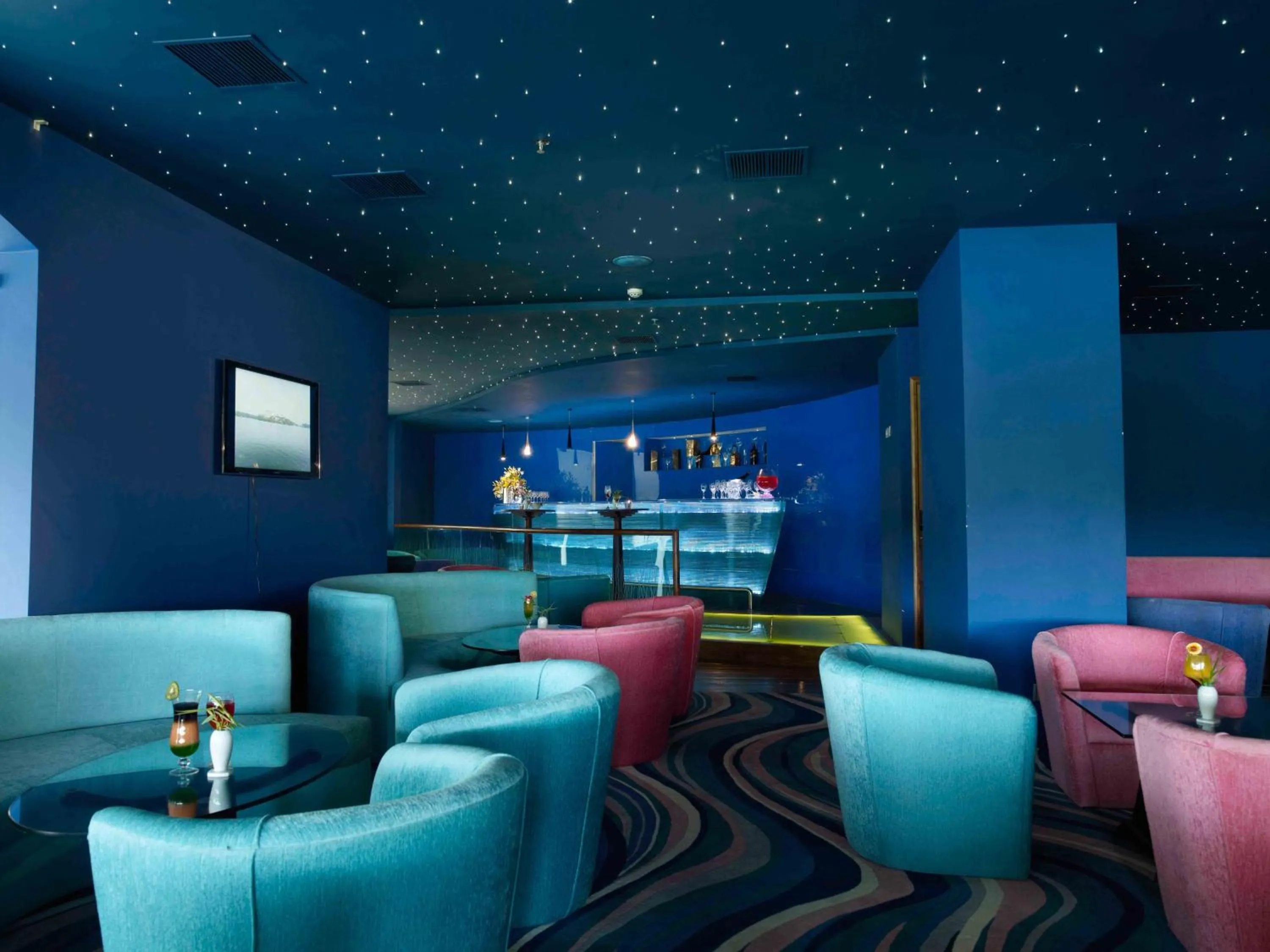 Restaurant/places to eat in The Leela Ashtamudi, A Raviz Hotel