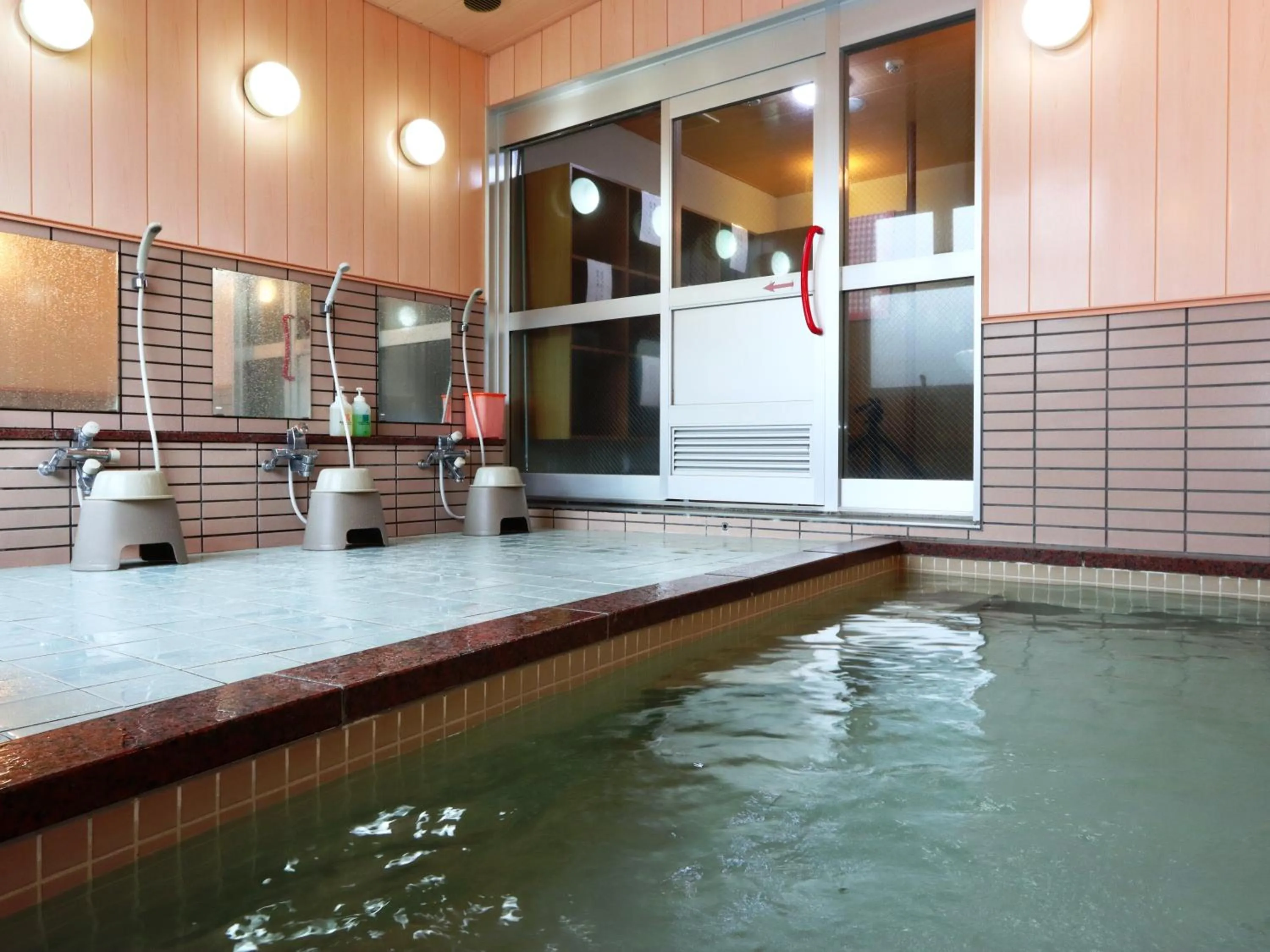 Public Bath in Hotel Meribel Tsugaike