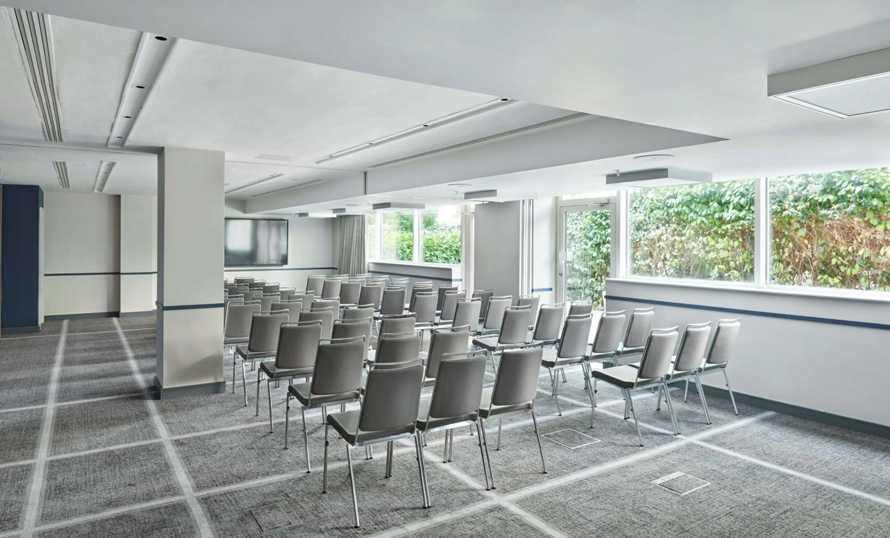 On site in Hyatt Place London Heathrow Airport