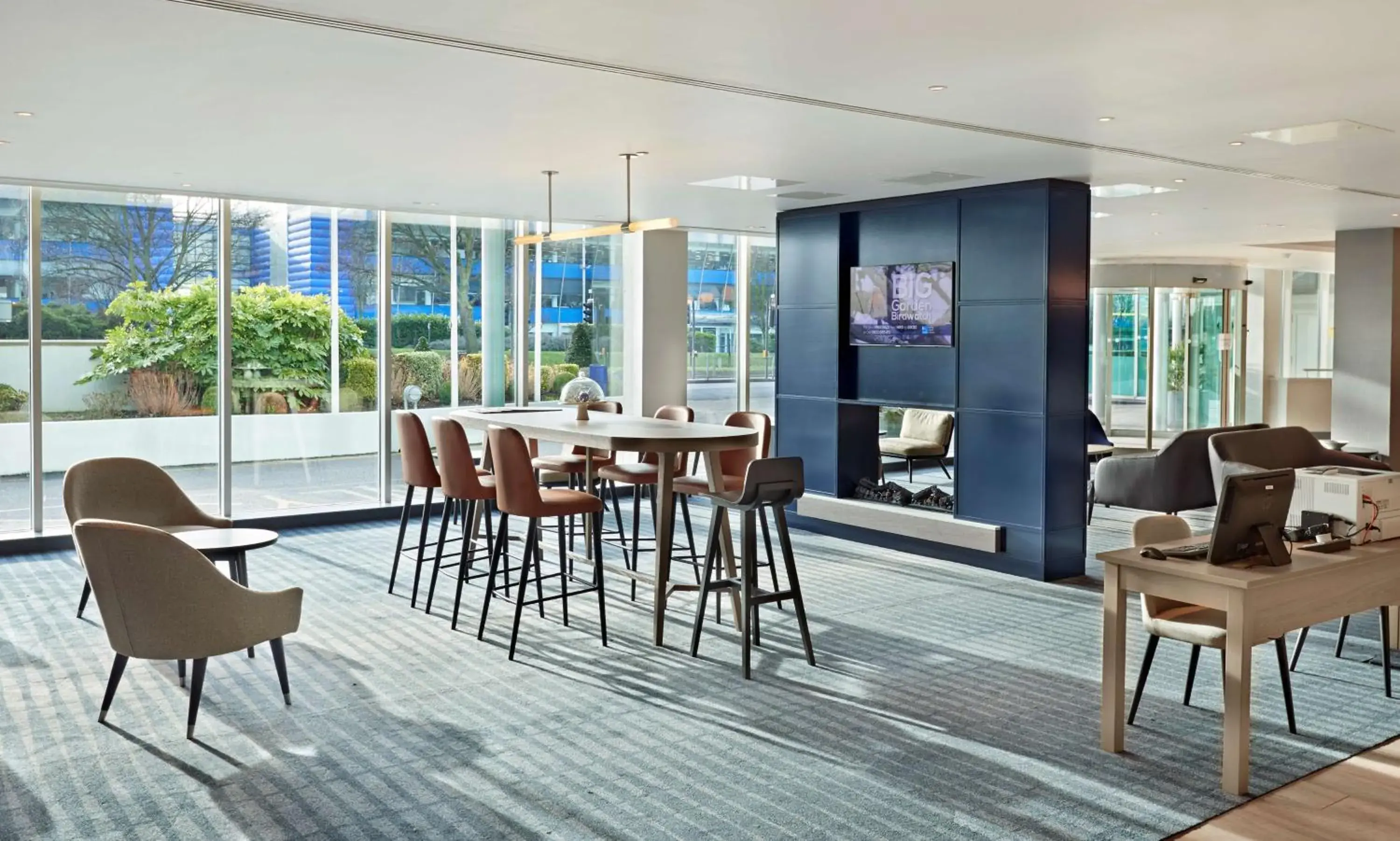 Lobby or reception in Hyatt Place London Heathrow Airport Lobby or reception in Hyatt Place London Heathrow Airport