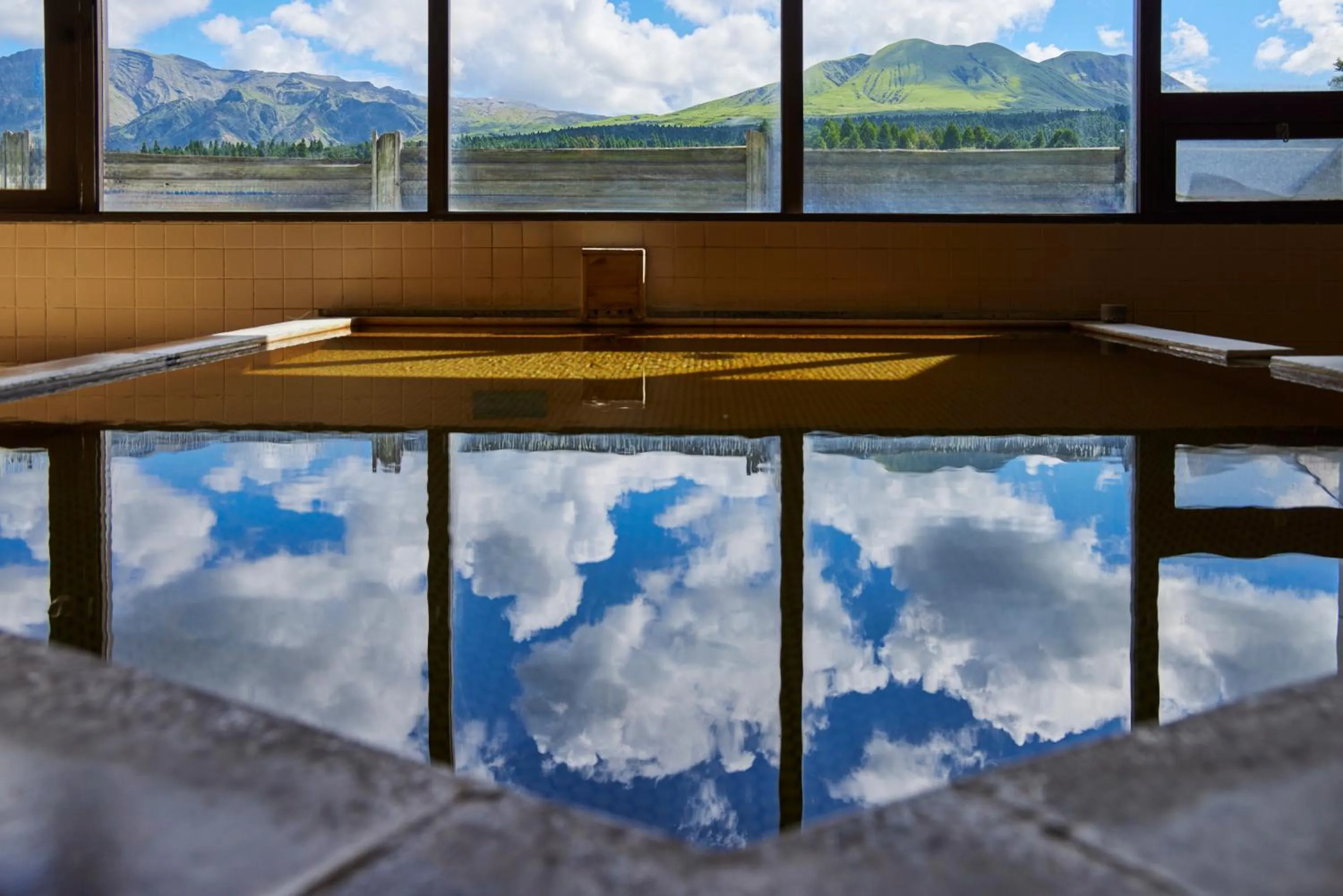Hot Spring Bath in Kamenoi Hotel Aso Park Resort