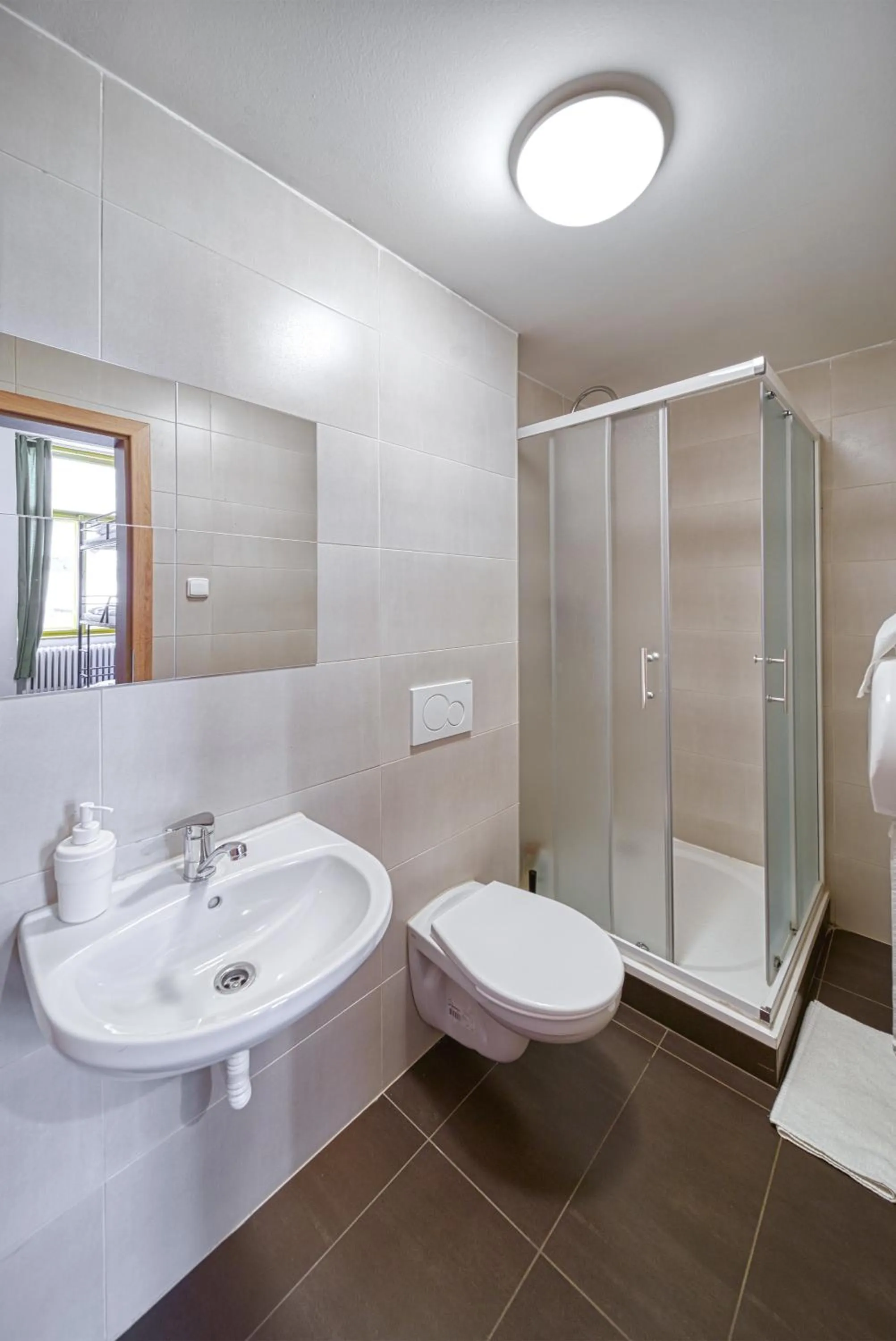 Bathroom in Hostel Orange