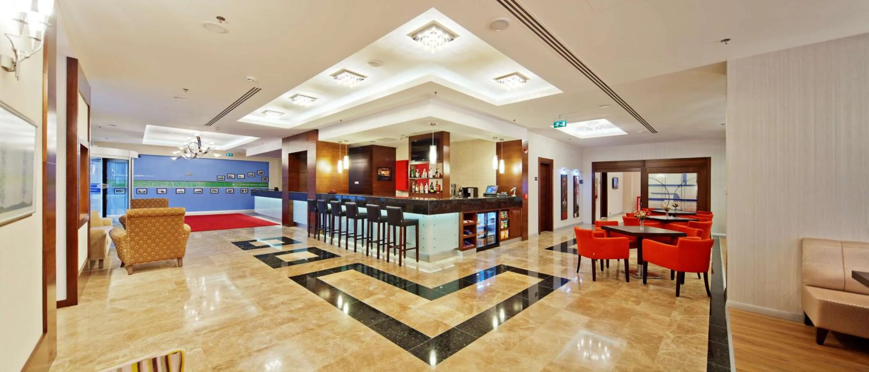 Lounge or bar in Hampton By Hilton Ordu