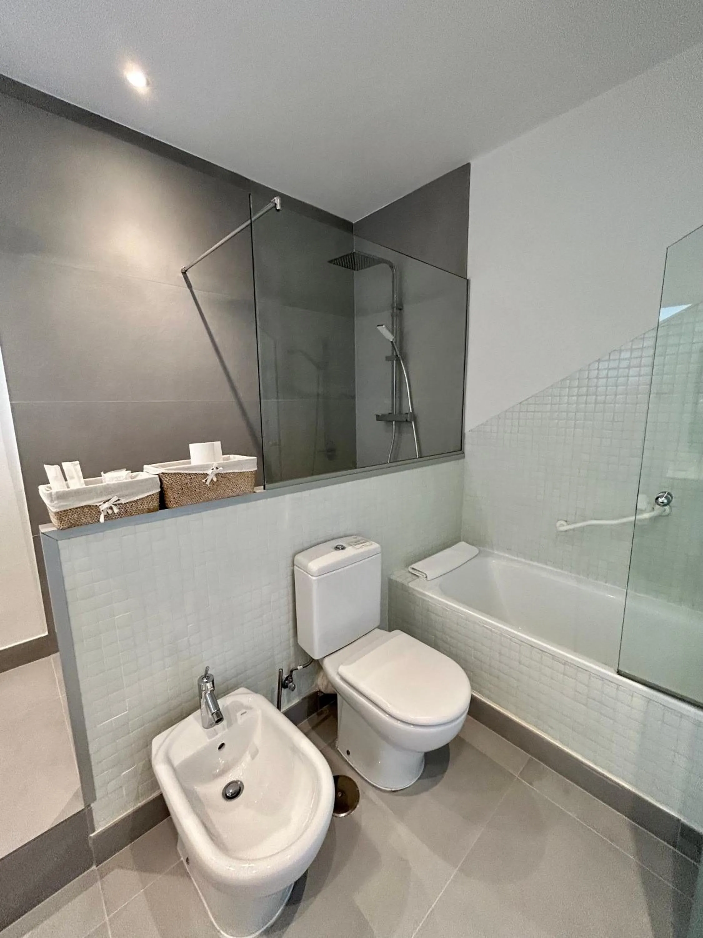 Shower in Luces del Poniente