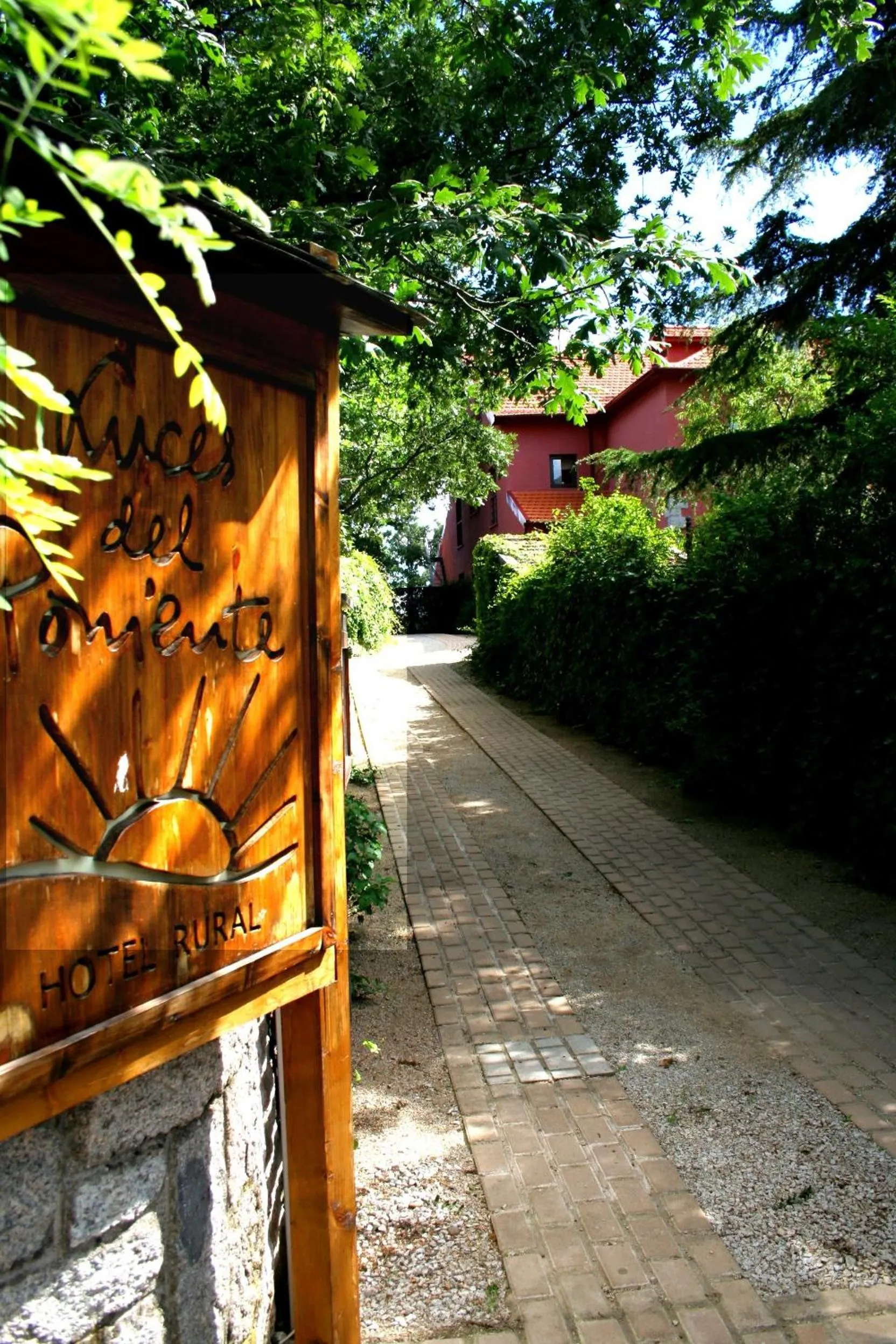 Facade/entrance in Luces del Poniente
