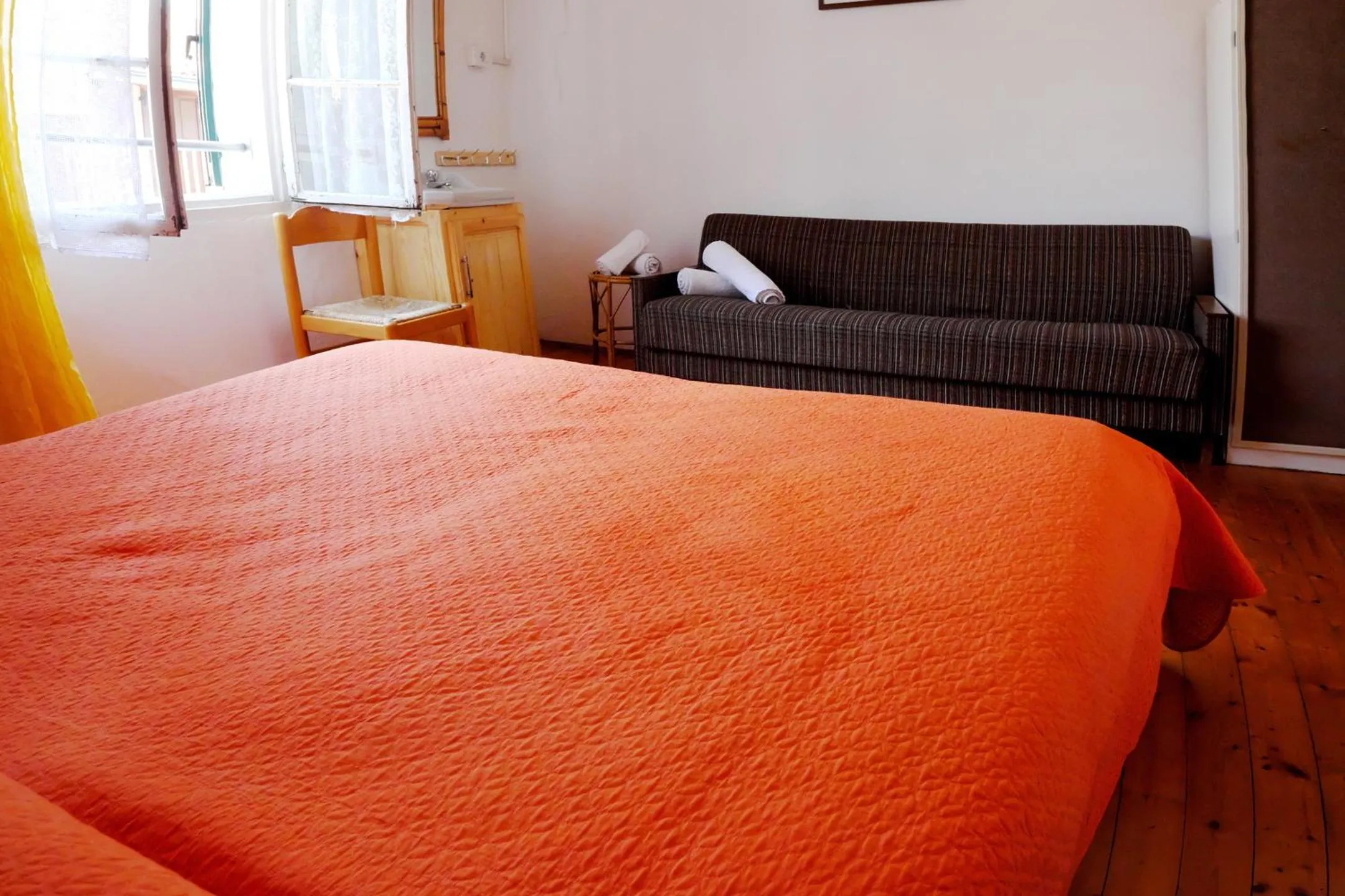 Bedroom, Bed in Albergo La Montanara