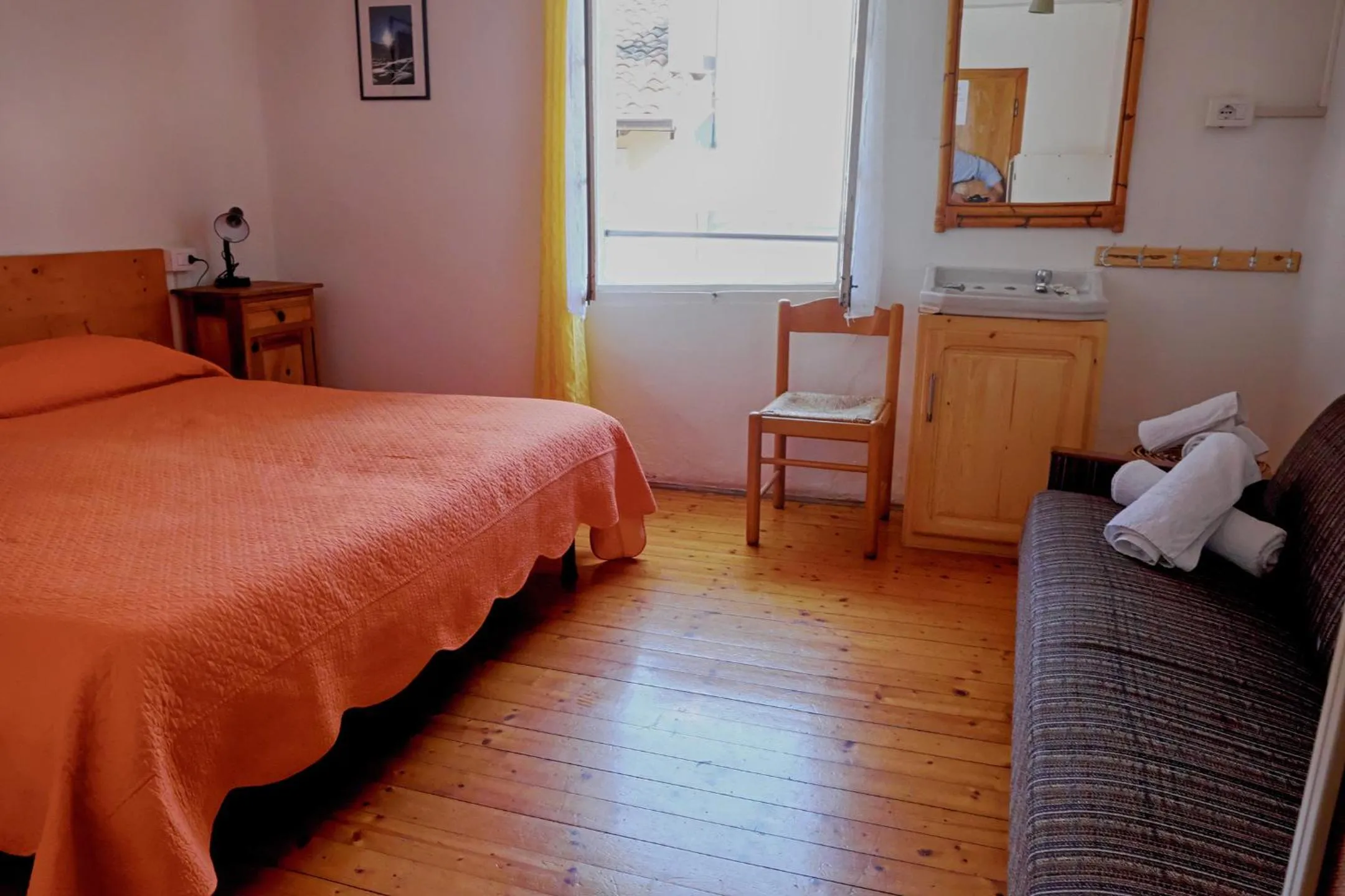 Bedroom, Bed in Albergo La Montanara