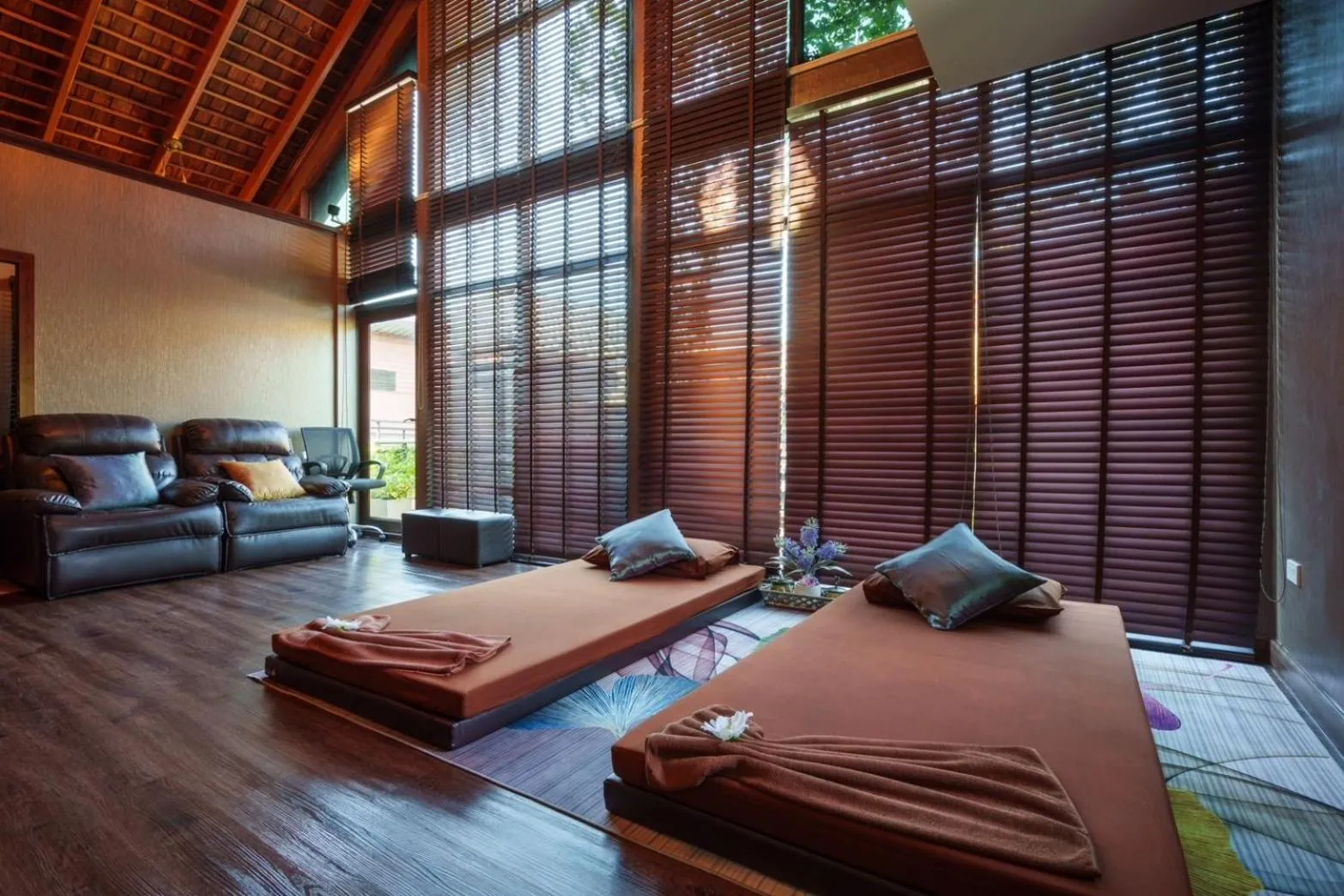 Massage, Bed in Khum Damnoen Resort