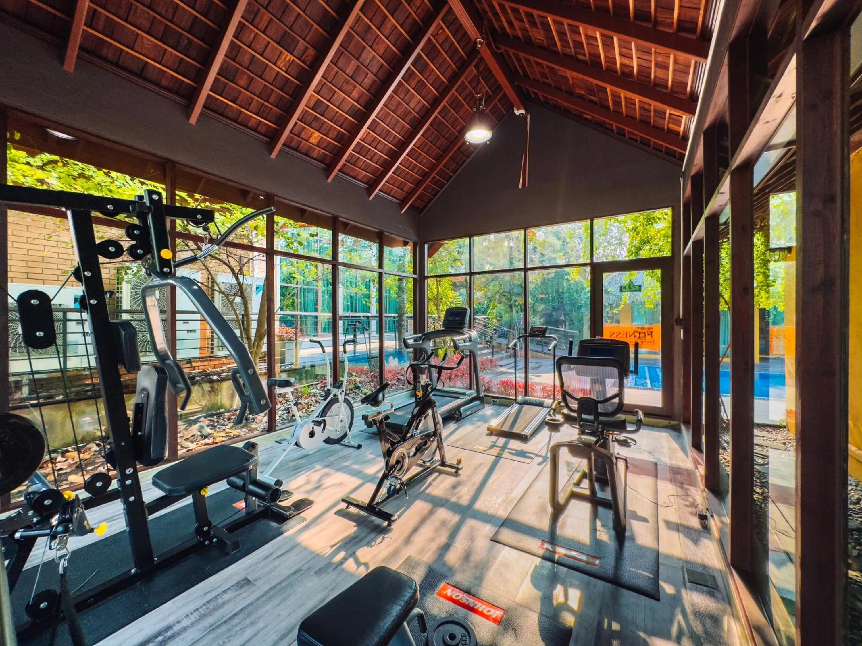 Fitness centre/facilities in Khum Damnoen Resort