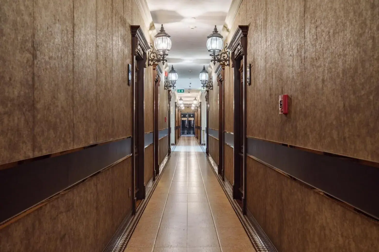 Property building in Khum Damnoen Resort Property building in Khum Damnoen Resort