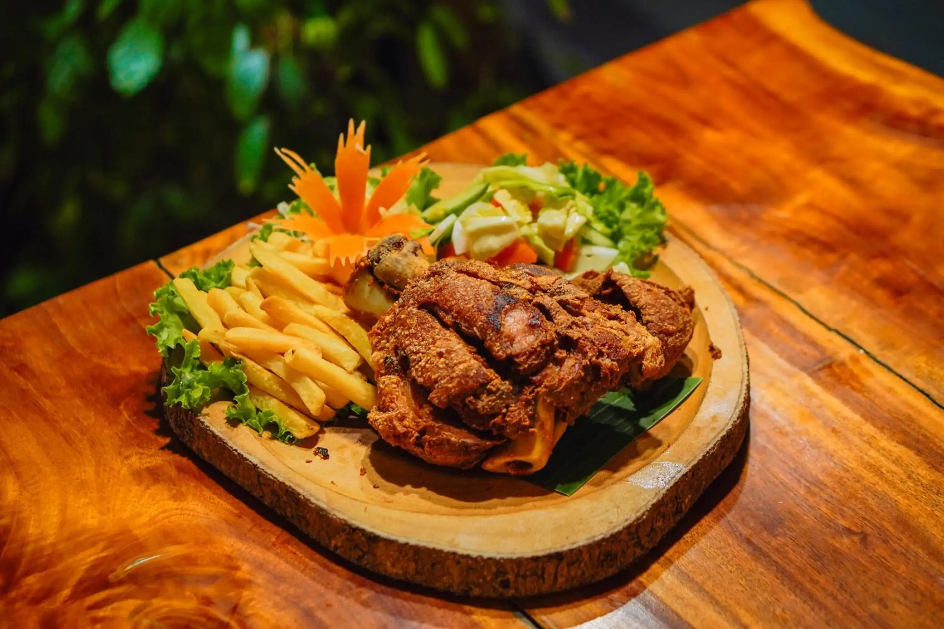 Food in Khum Damnoen Resort Food in Khum Damnoen Resort