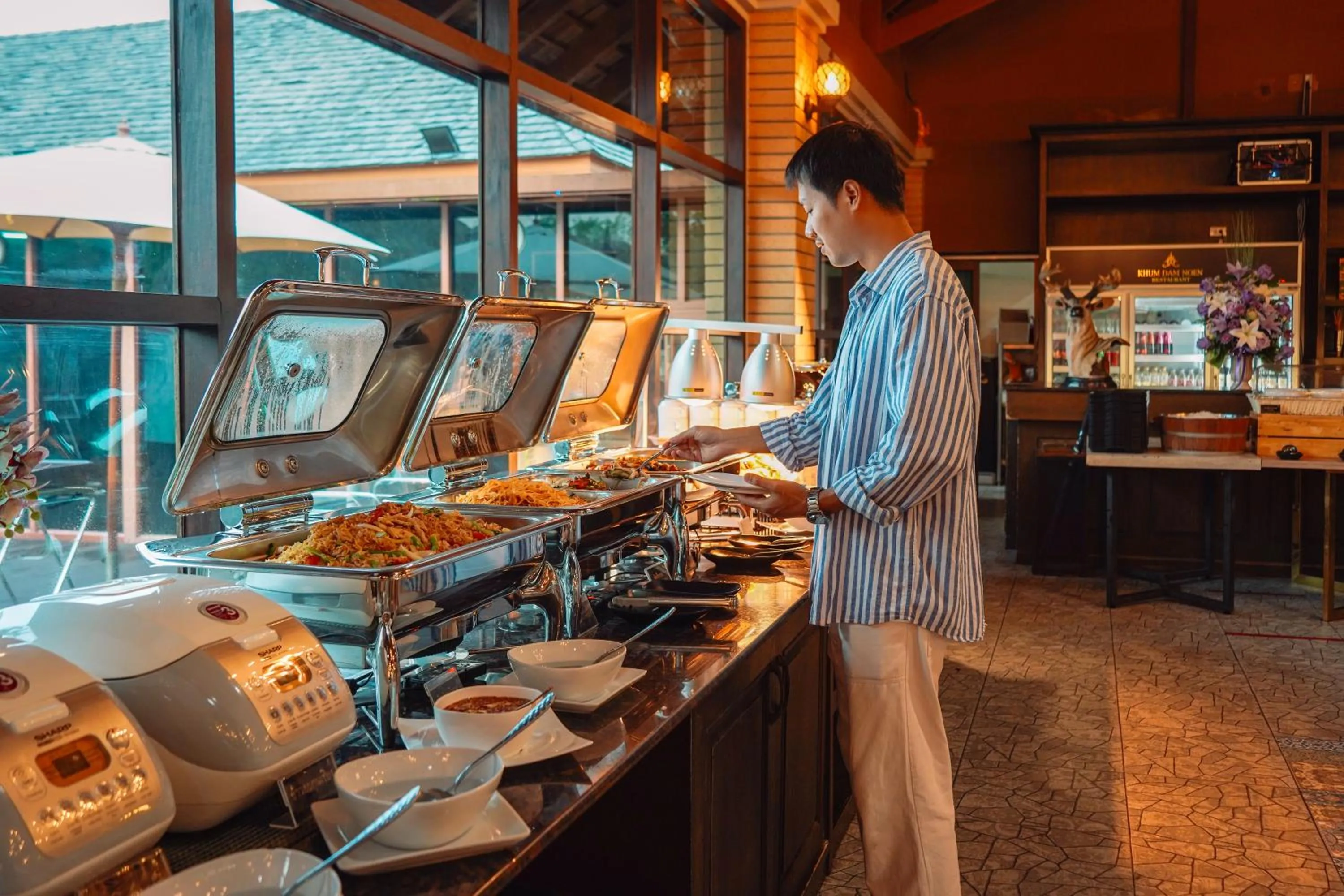 Buffet breakfast in Khum Damnoen Resort