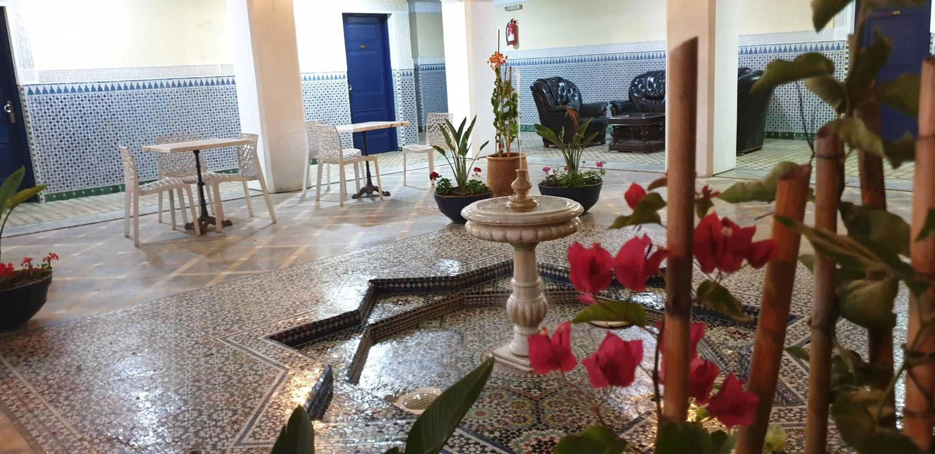Patio in Hotel Batha