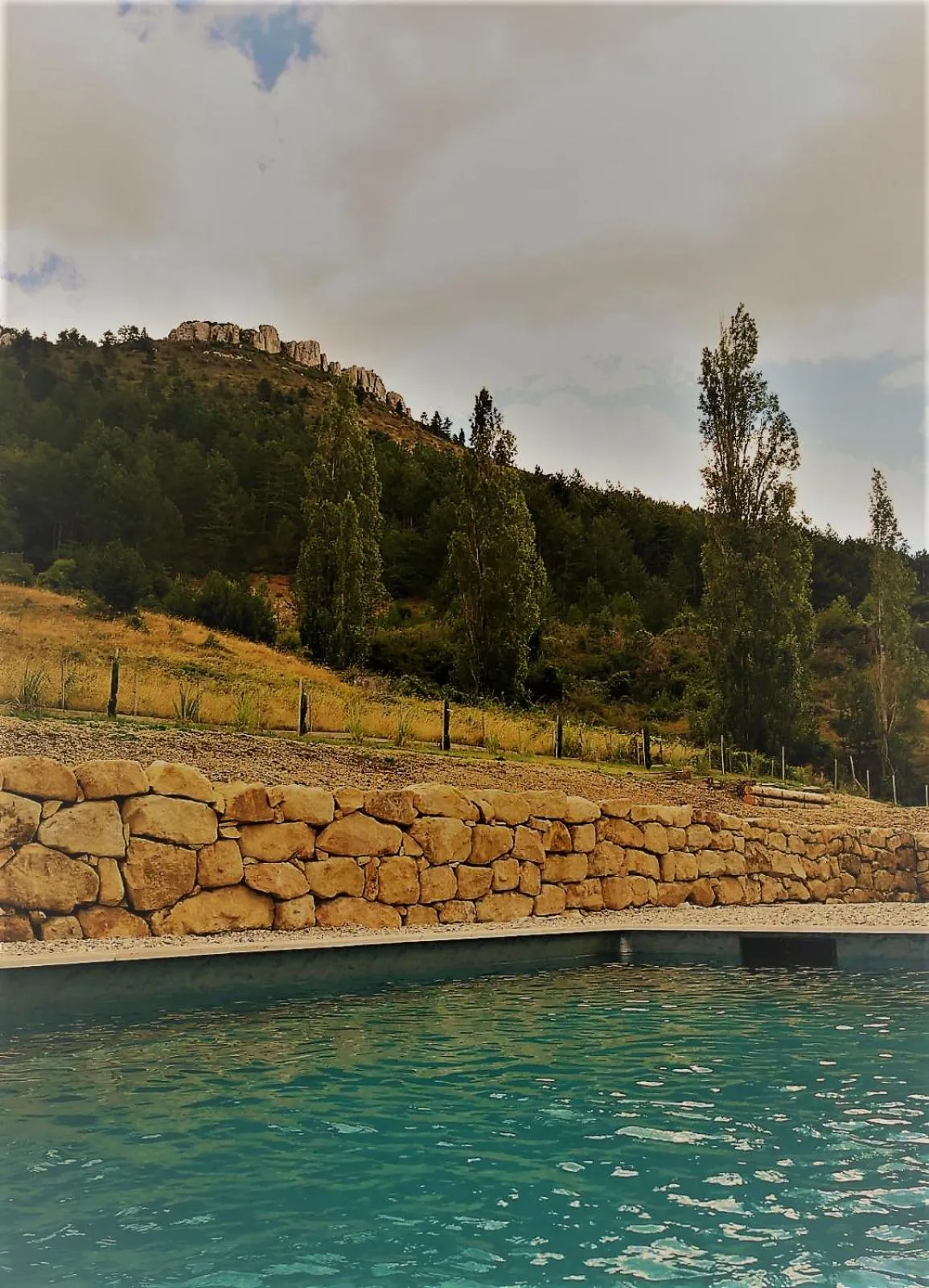 Pool view in Moulin A