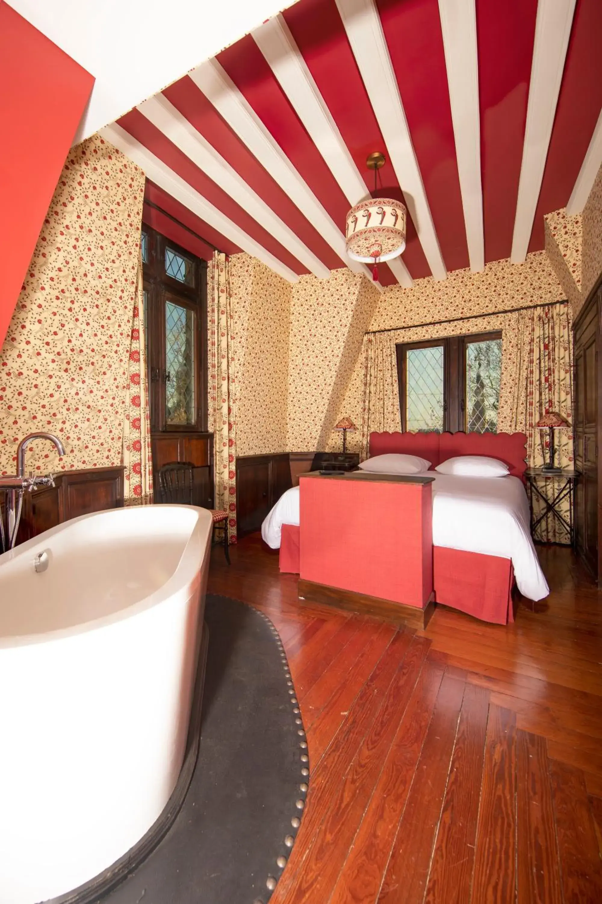 Suite in La Maison Des Vieux Logis Suite in La Maison Des Vieux Logis