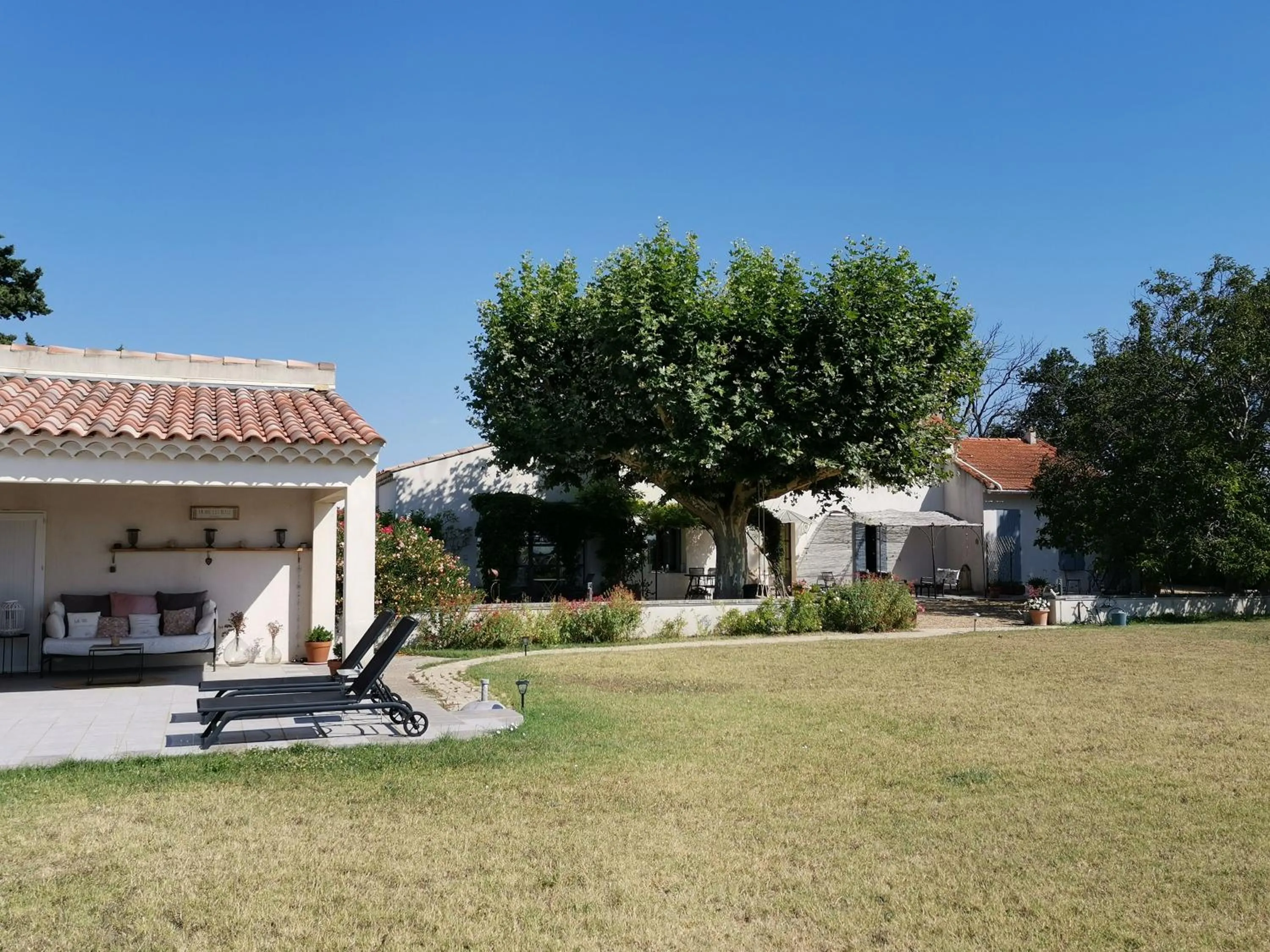 Property building in Le Domaine de Tini