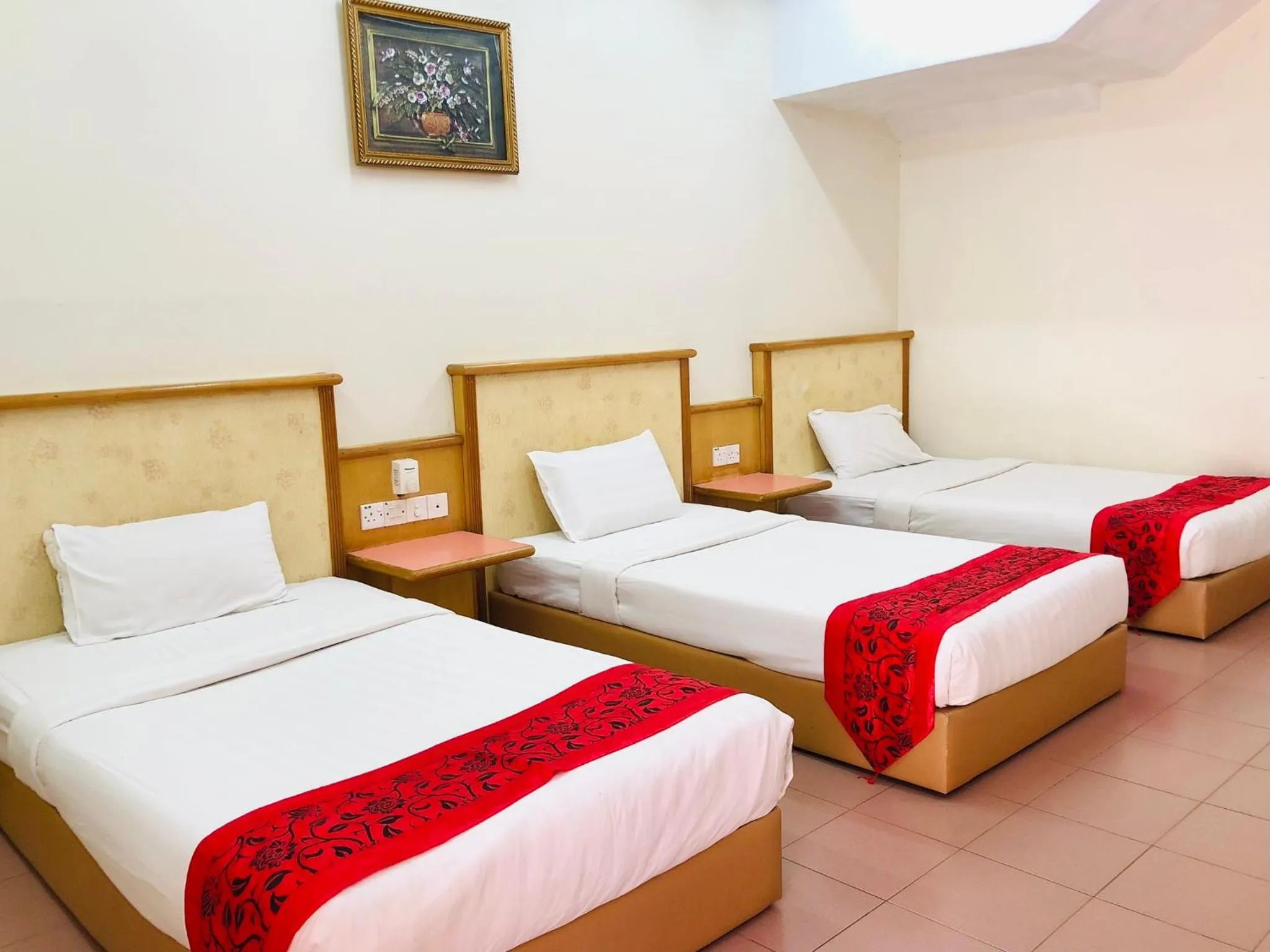 Bedroom, Bed in Intan Beach Resort