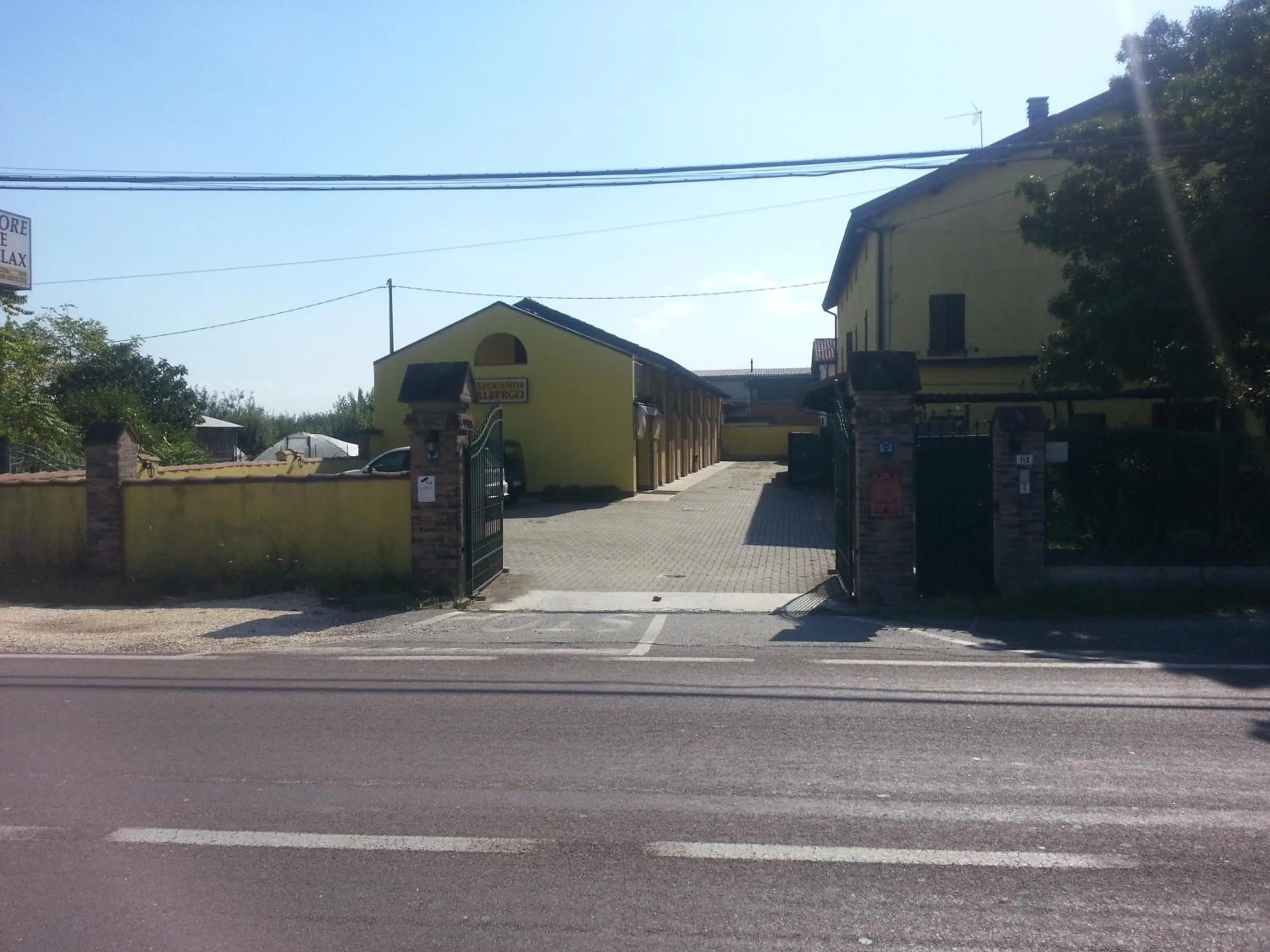 Facade/entrance in Albergo Residence Al Passatore camere & relax