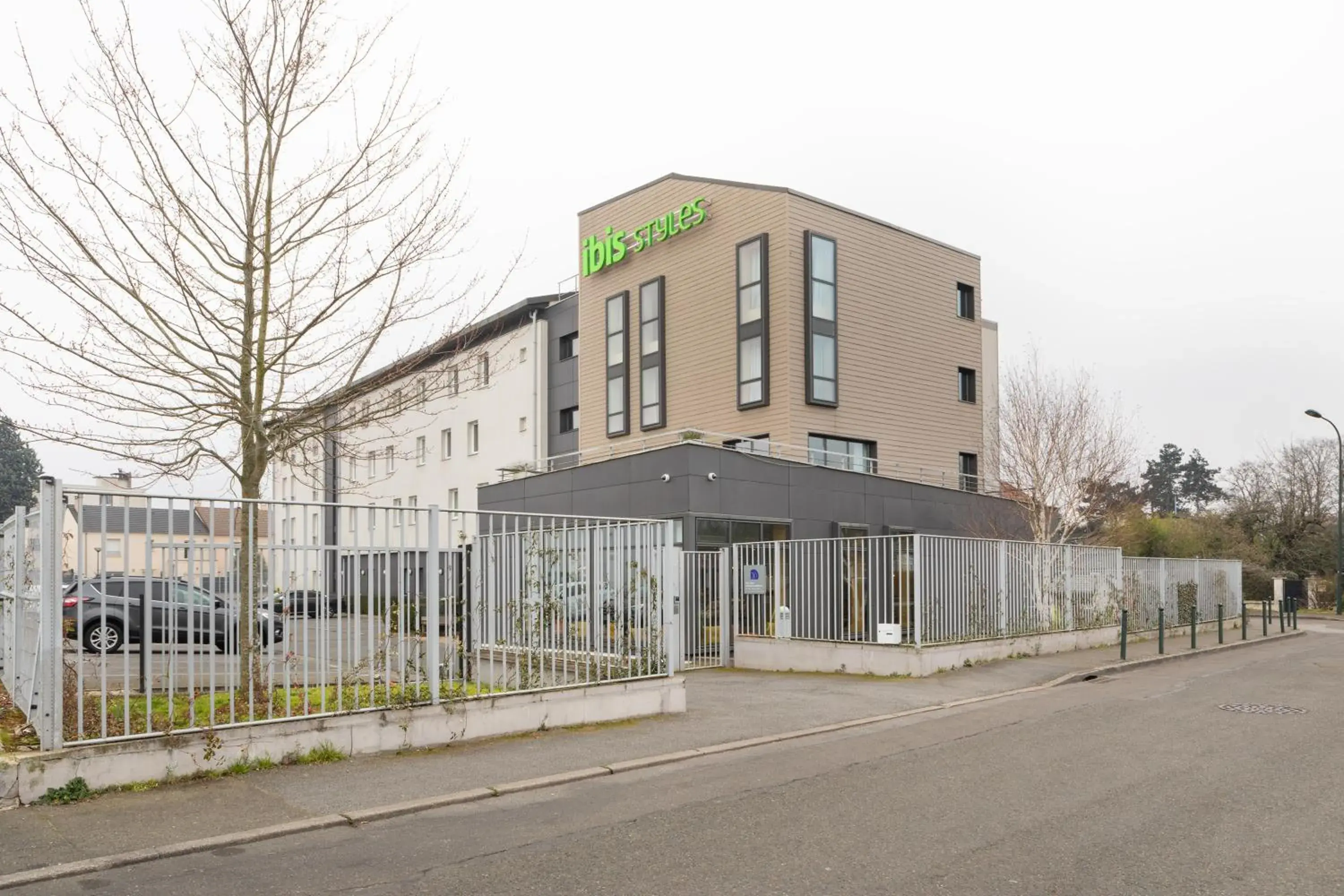Property building in ibis Styles Versailles Saint Quentin en Yvelines Property building in ibis Styles Versailles Saint Quentin en Yvelines