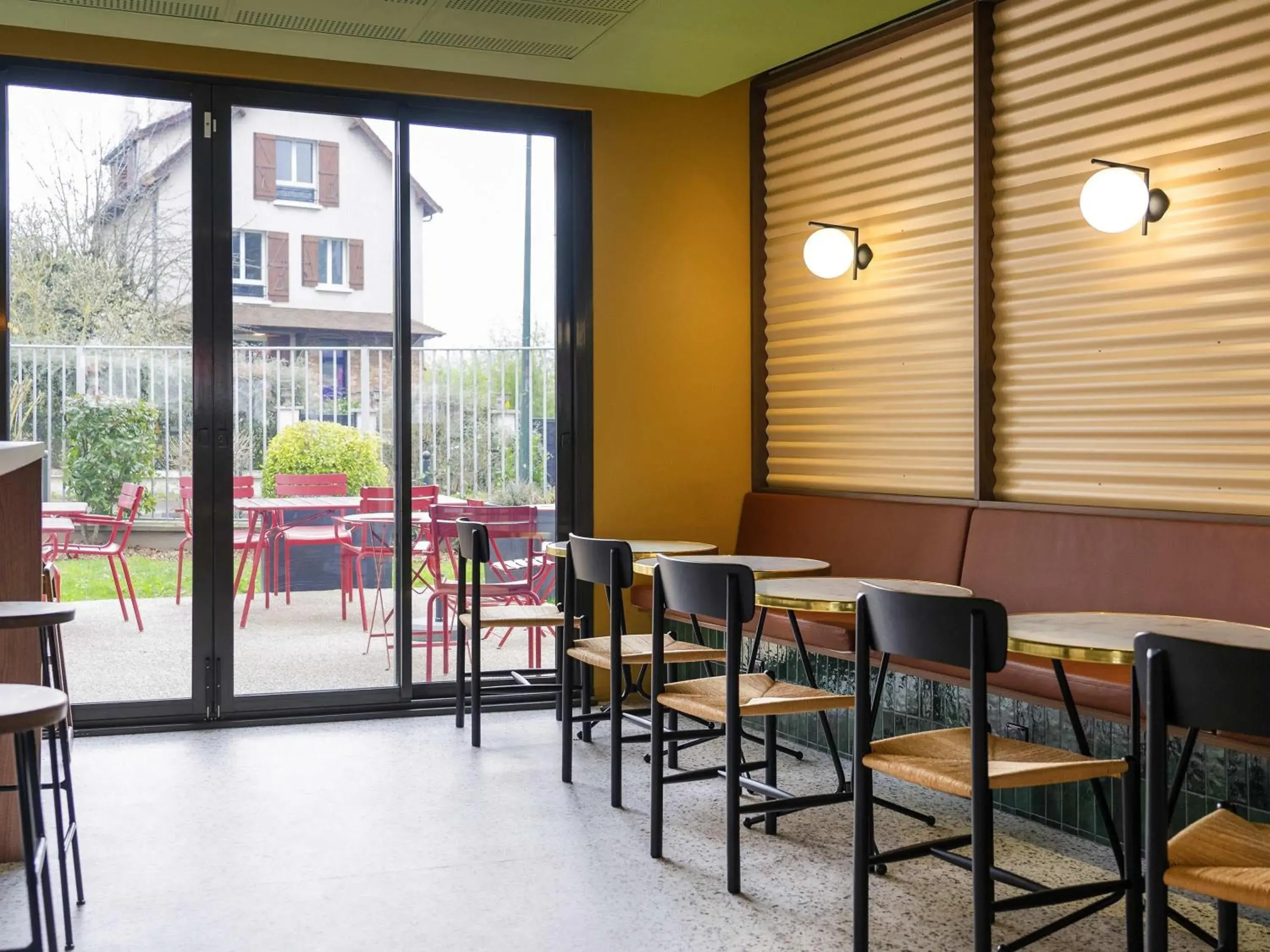 Property building in ibis Styles Versailles Saint Quentin en Yvelines Property building in ibis Styles Versailles Saint Quentin en Yvelines