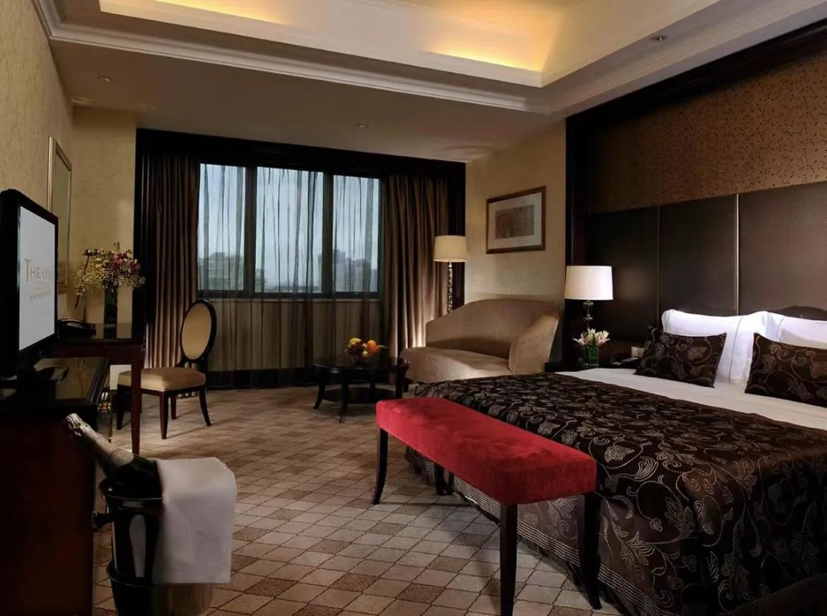 Bed in The COLI Hotel Shenzhen