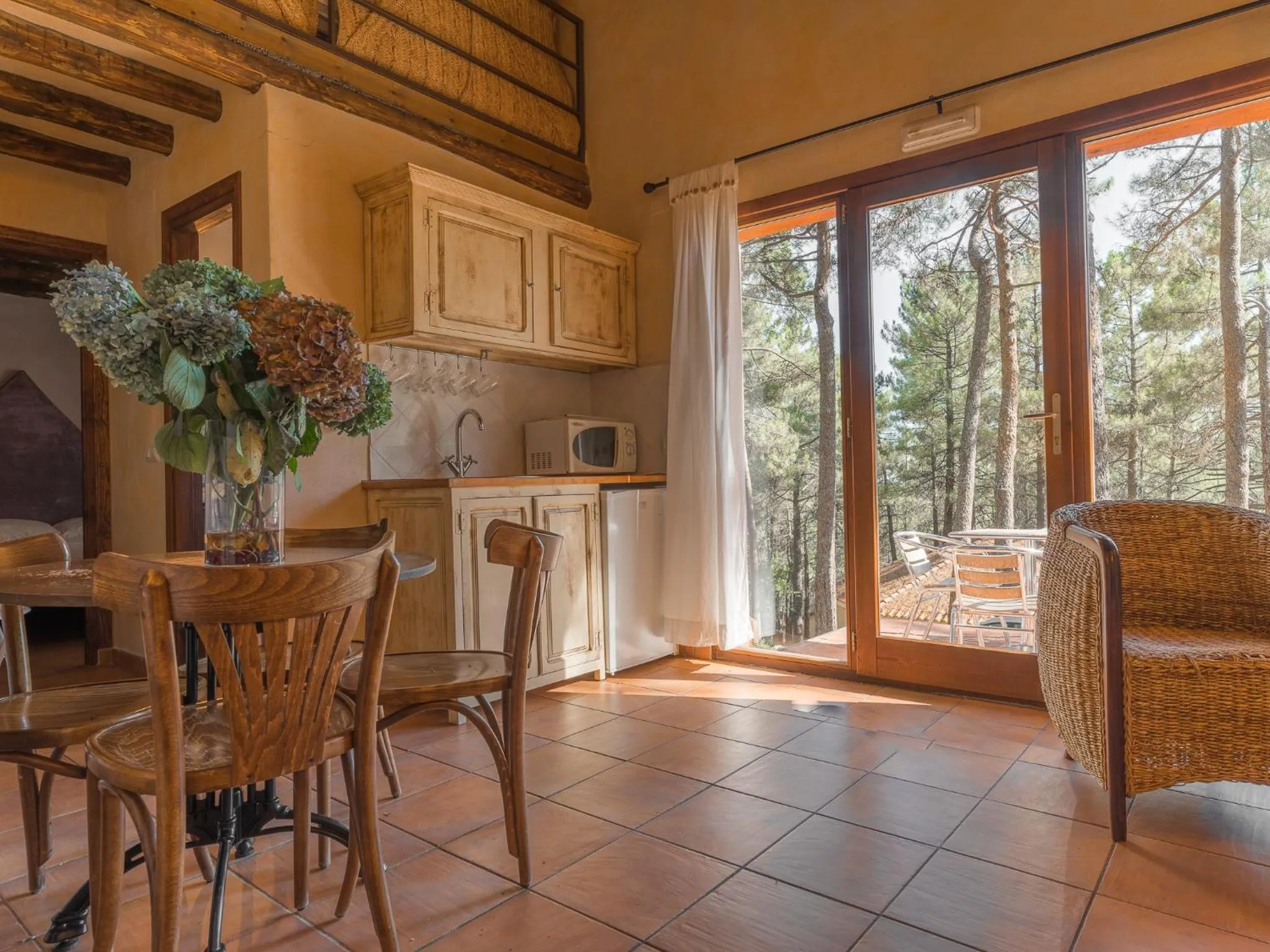 Kitchen or kitchenette in Lo Alto